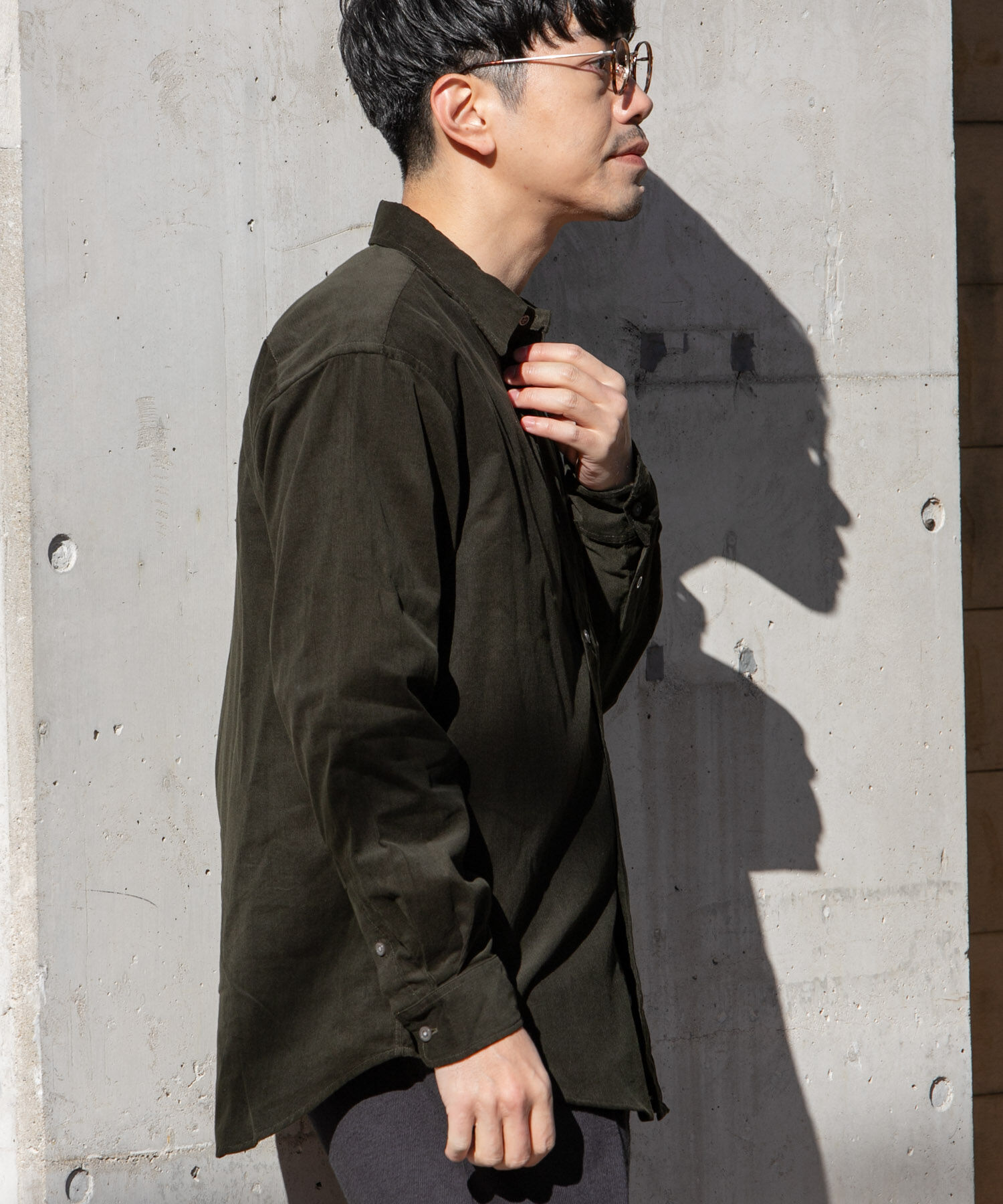 URBAN RESEARCH ROSSO「アーバンリラックスコーデュロイレギュラーシャツ」|シャツ・ブラウス|