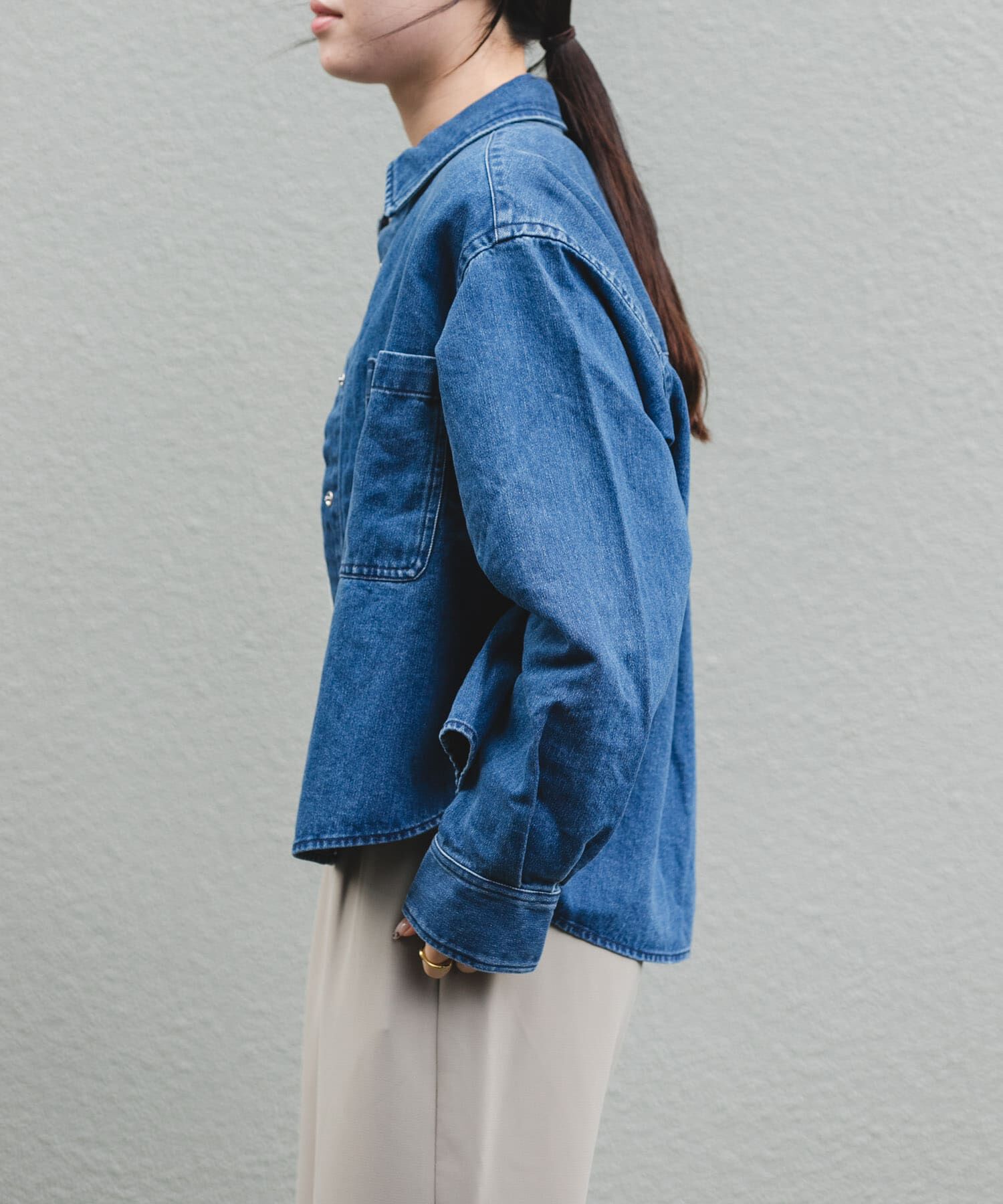 URBAN RESEARCH DOORS「FORK&SPOON　ペーパーブレンドデニムシャツ」|シャツ・ブラウス|