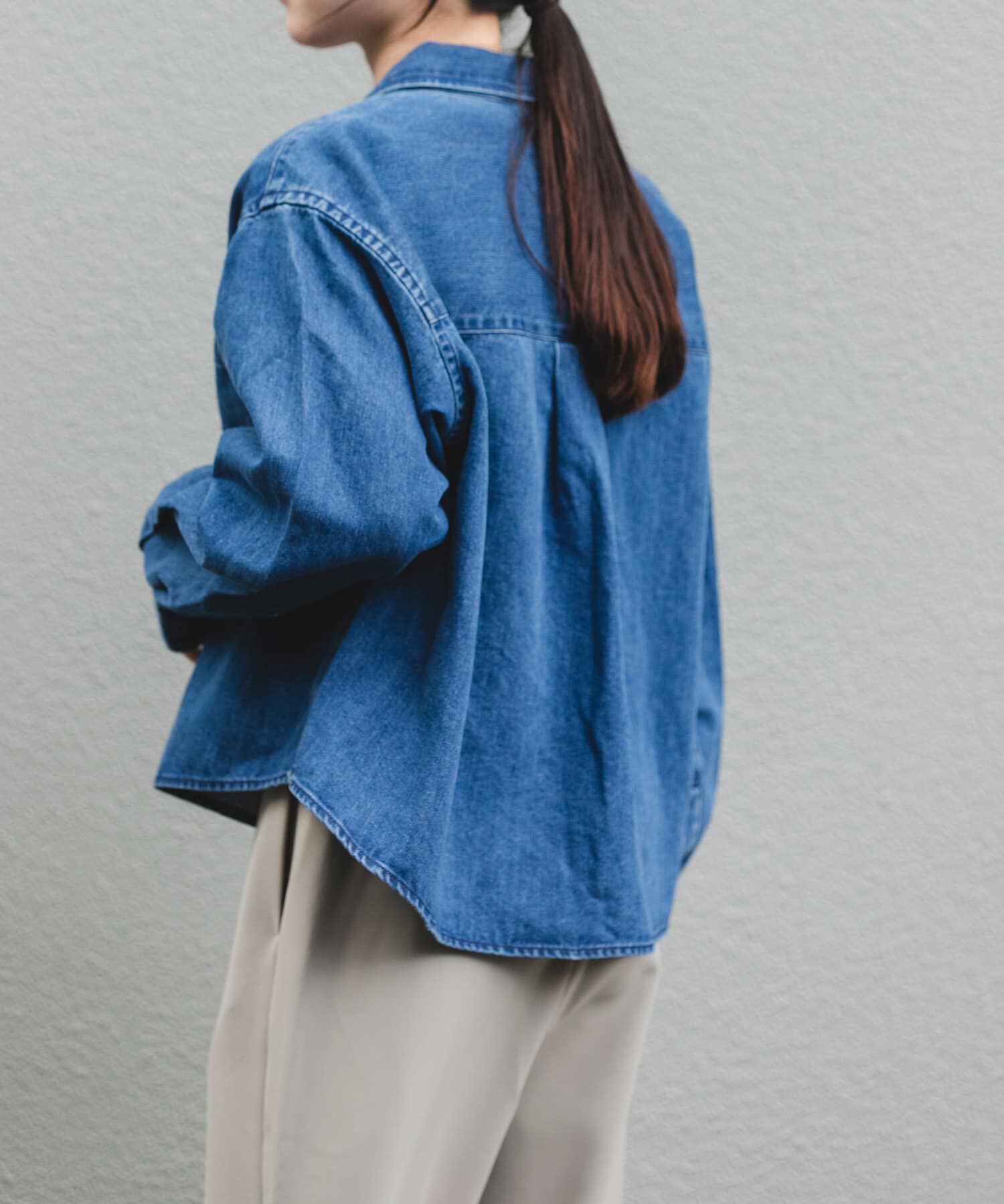 URBAN RESEARCH DOORS「FORK&SPOON　ペーパーブレンドデニムシャツ」|シャツ・ブラウス|