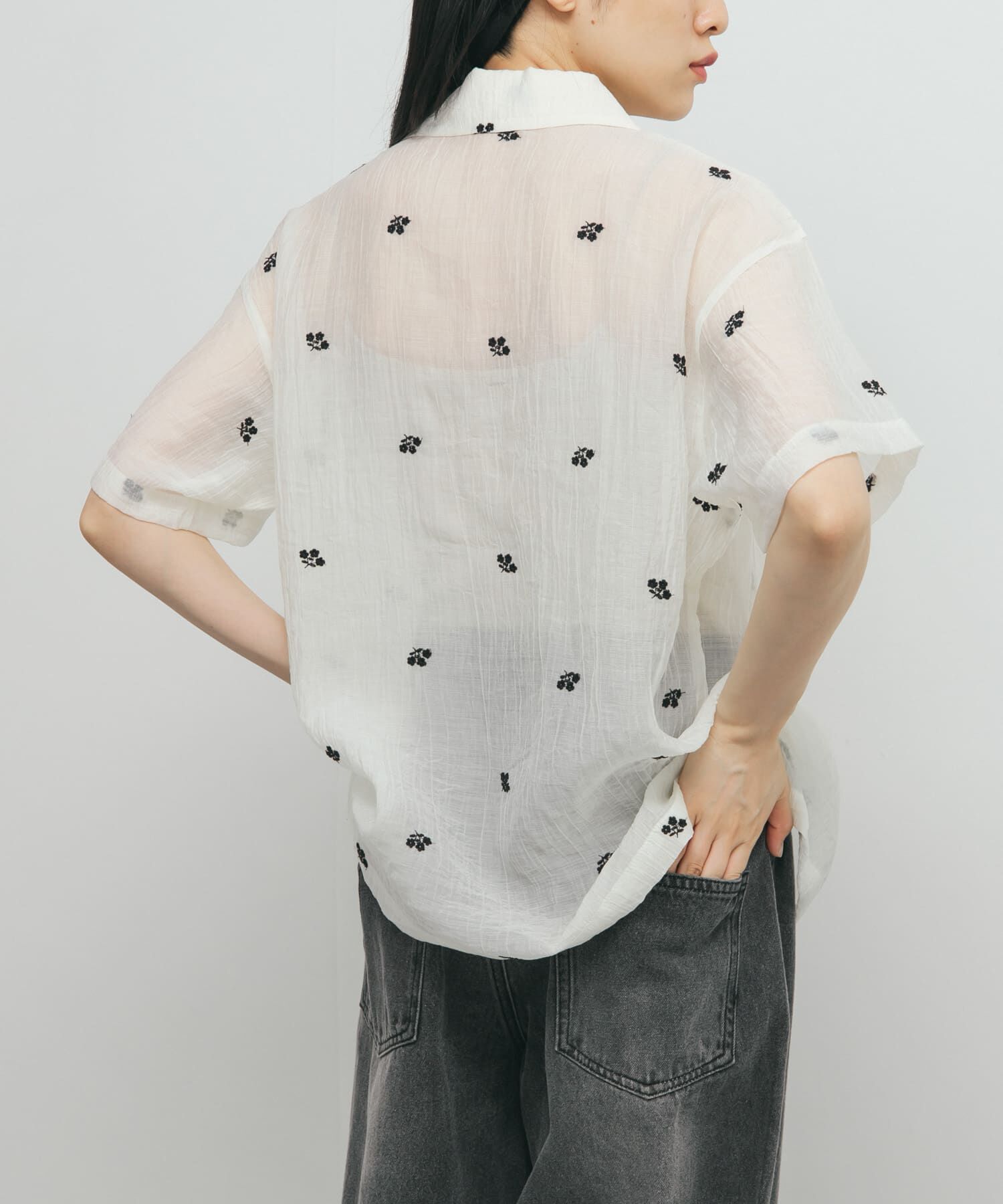  「エンブロイダリーシアーシャツ」|シャツ・ブラウス|