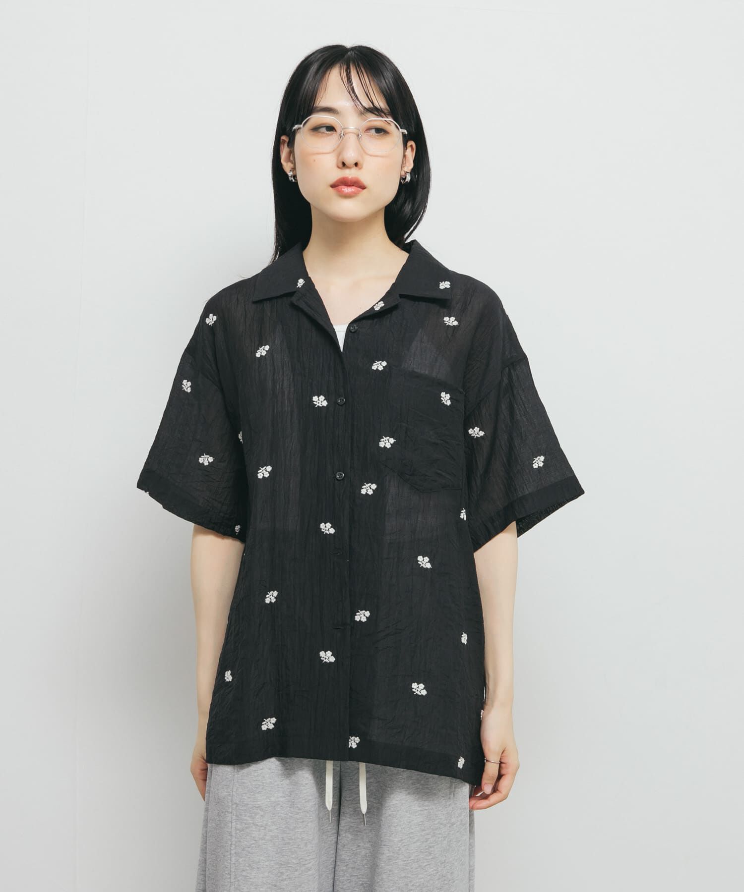  「エンブロイダリーシアーシャツ」|シャツ・ブラウス|ブラック