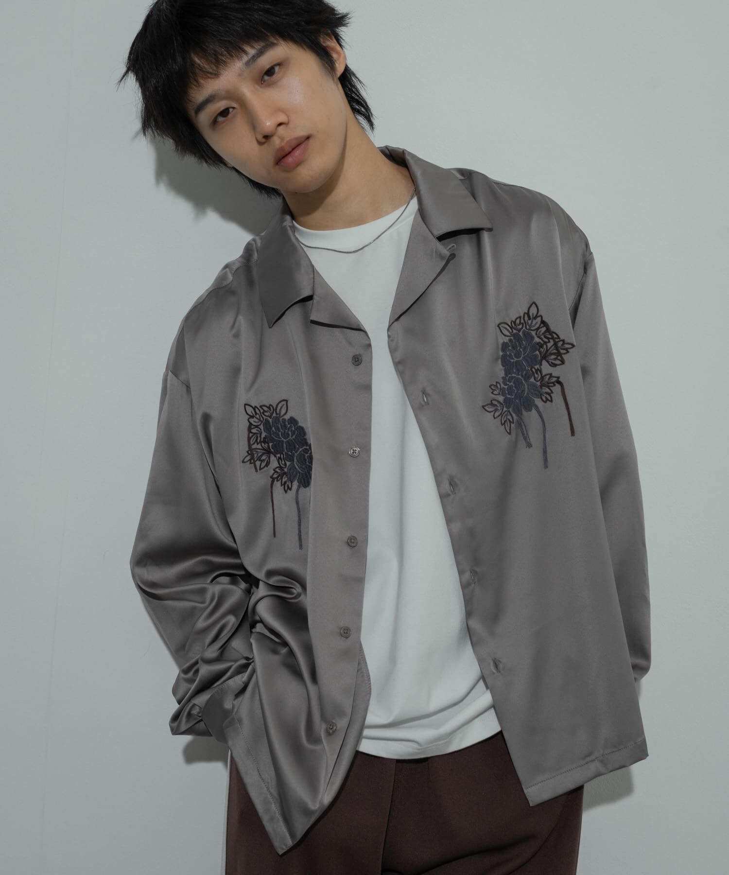 SENSE OF PLACE by URBAN RESEARCH「ボタニカルシシュウロングスリーブシャツ」|シャツ・ブラウス|