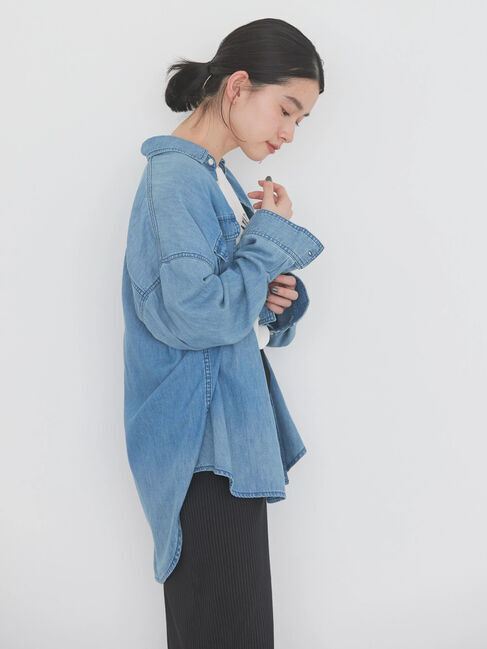  「Wポケットデニムシャツ」|シャツ・ブラウス|