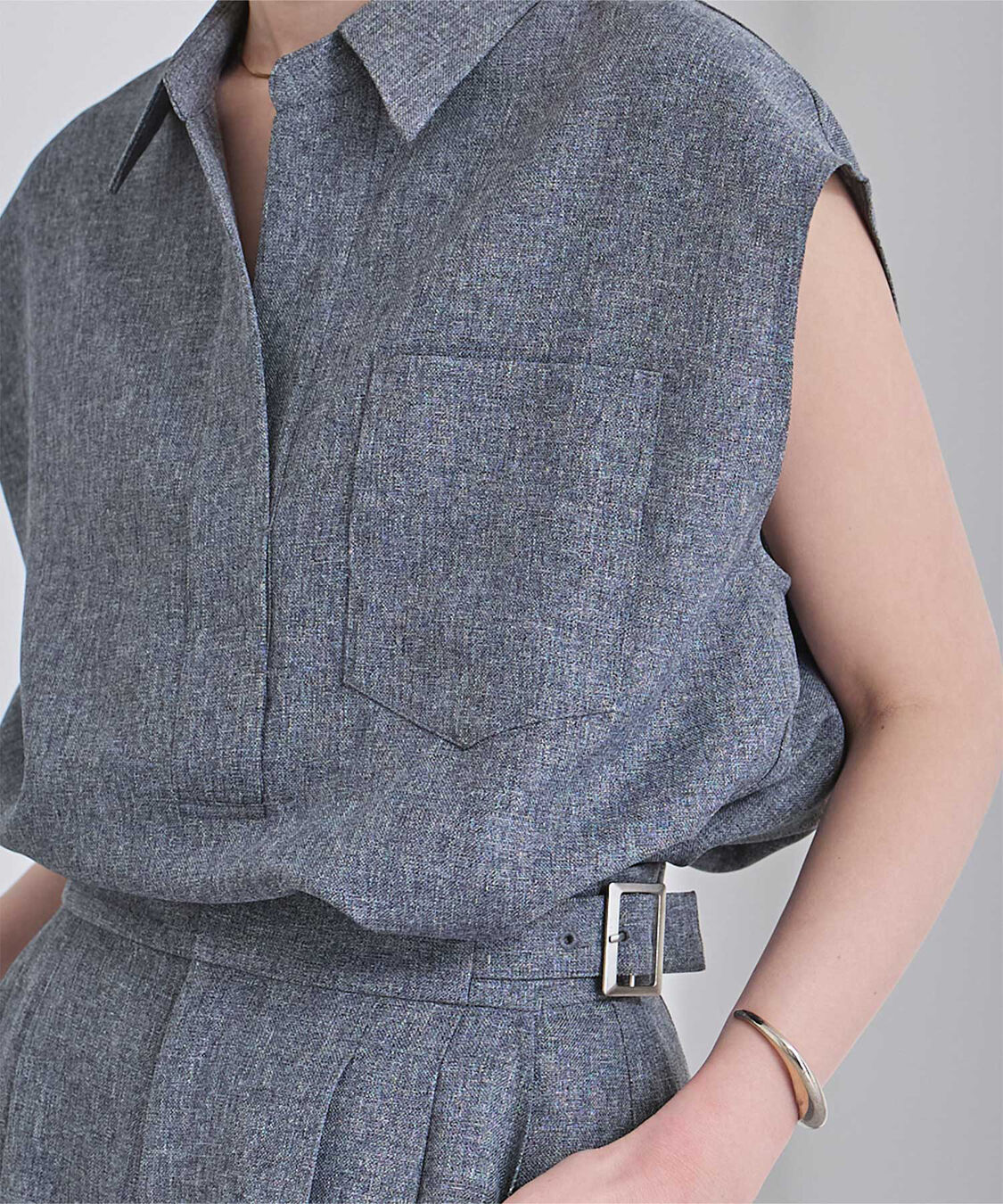 ur's「リネンライクフレンチスリーブスキッパーブラウス」|シャツ・ブラウス|