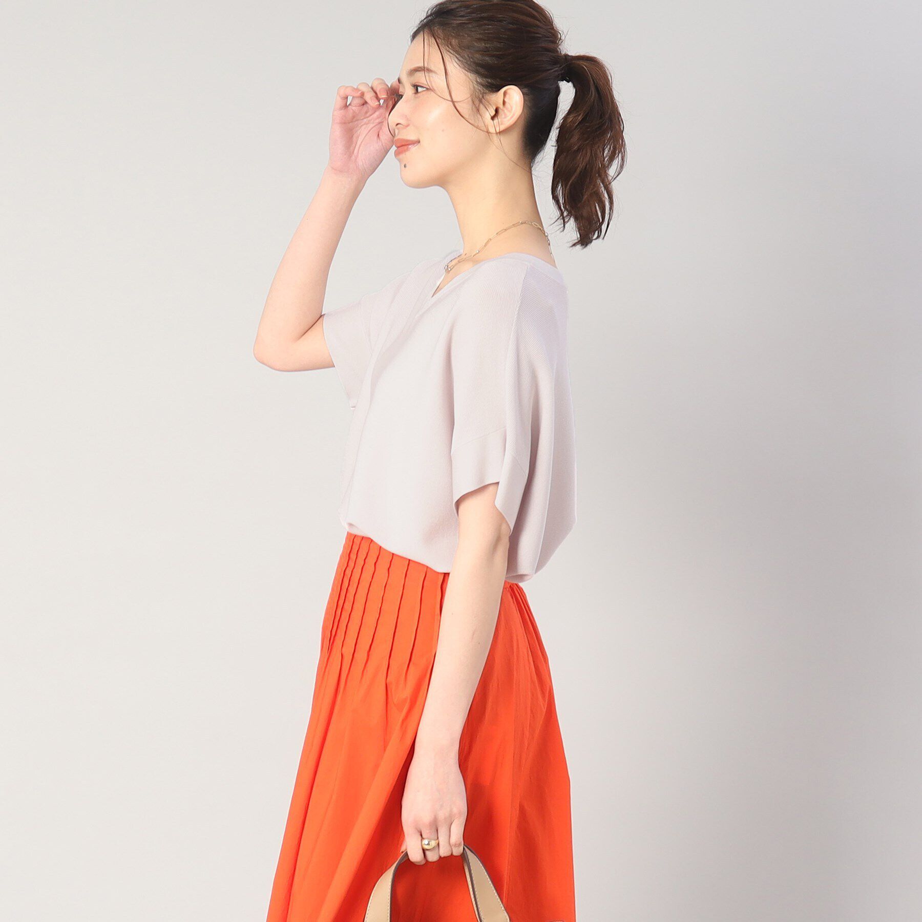 UNTITLED「【大人気のベストセラーアイテム！／洗える】前後2WAY レーヨンストレッチニット」|ニット・セーター|