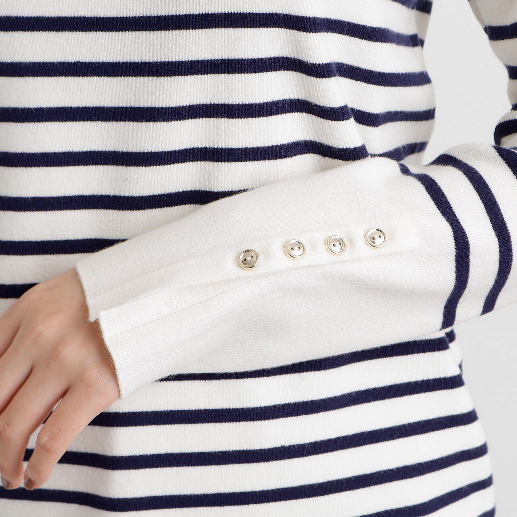 grove「総針袖口金ボタンニットロンT」|ニット・セーター|