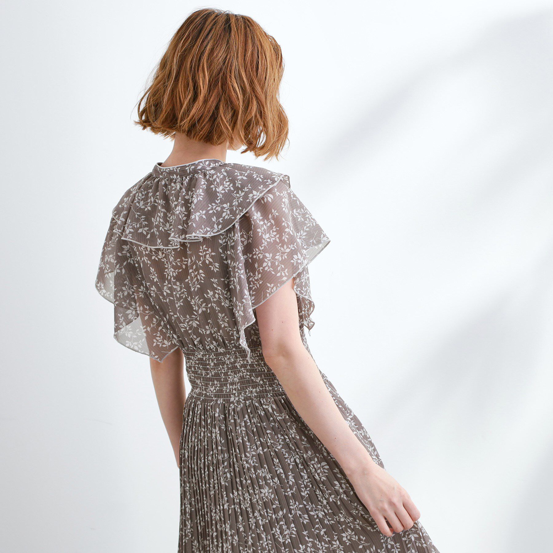 grove「夏の主役シフォンプリントプリーツワンピース」|ワンピース|