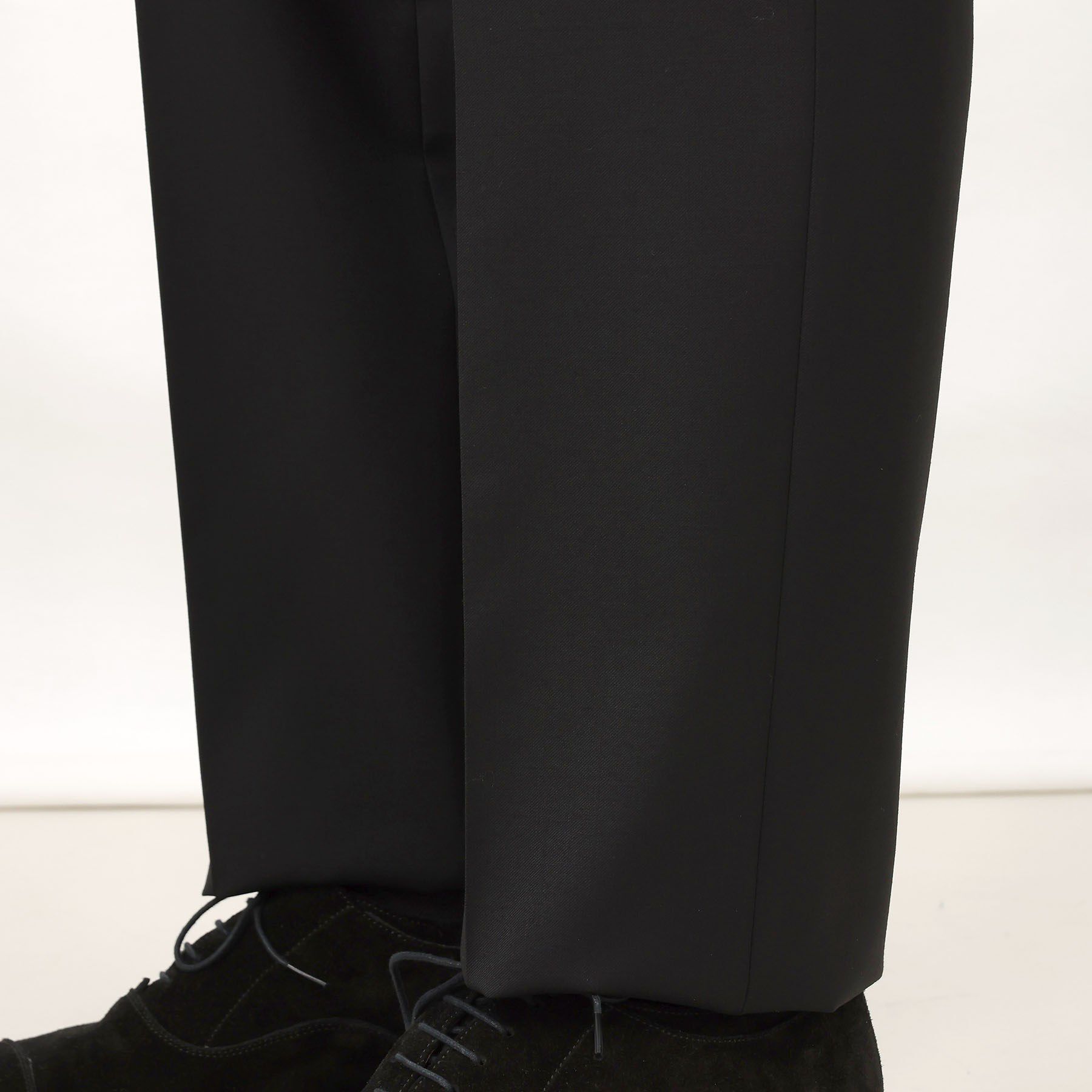 TAKEO KIKUCHI「【冠婚葬祭】無地 サージスーツ/3ピース対応可」|スーツ|