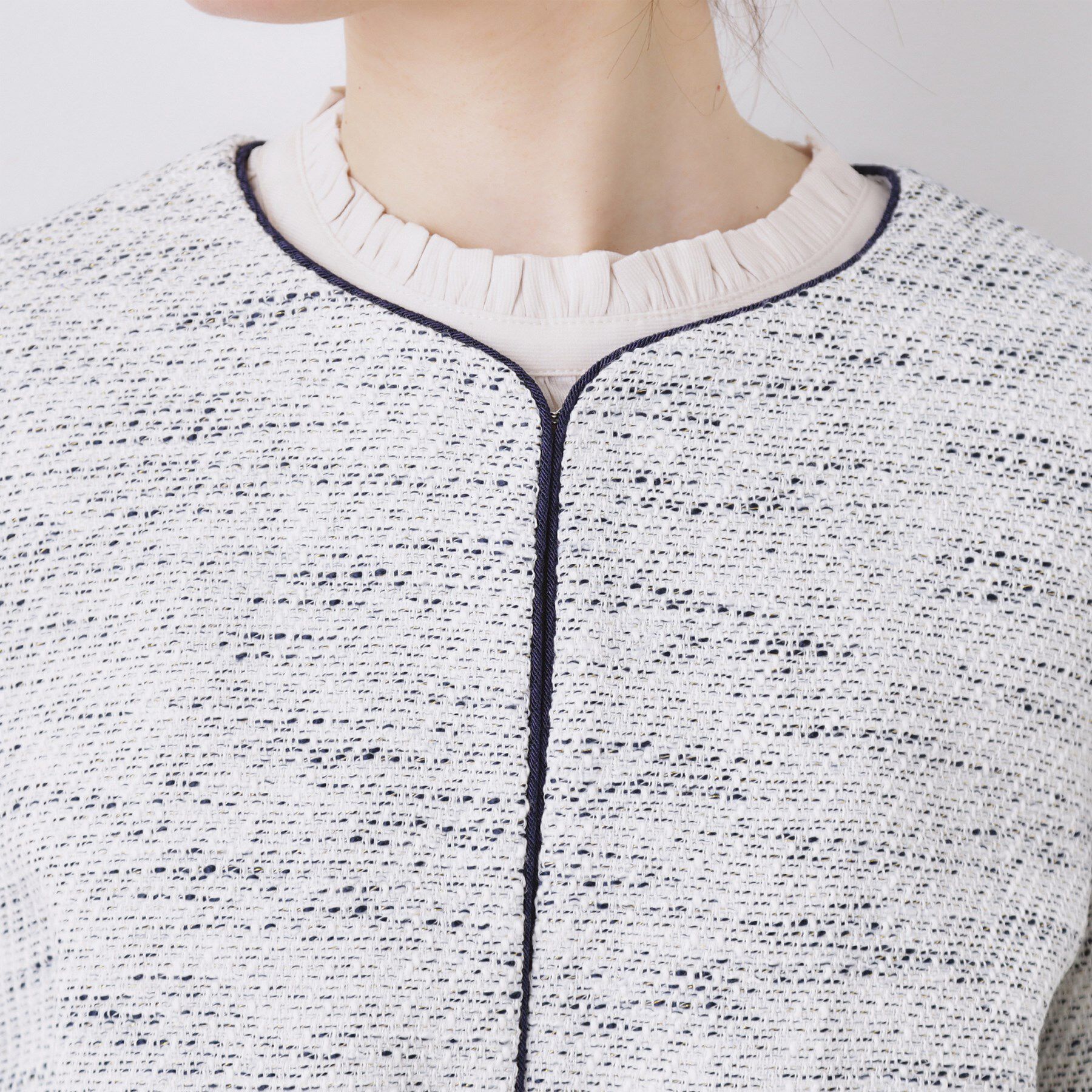 Couture broach「【ハレの日・通勤】カルゼスラブツイードジャケット」|ノーカラージャケット|