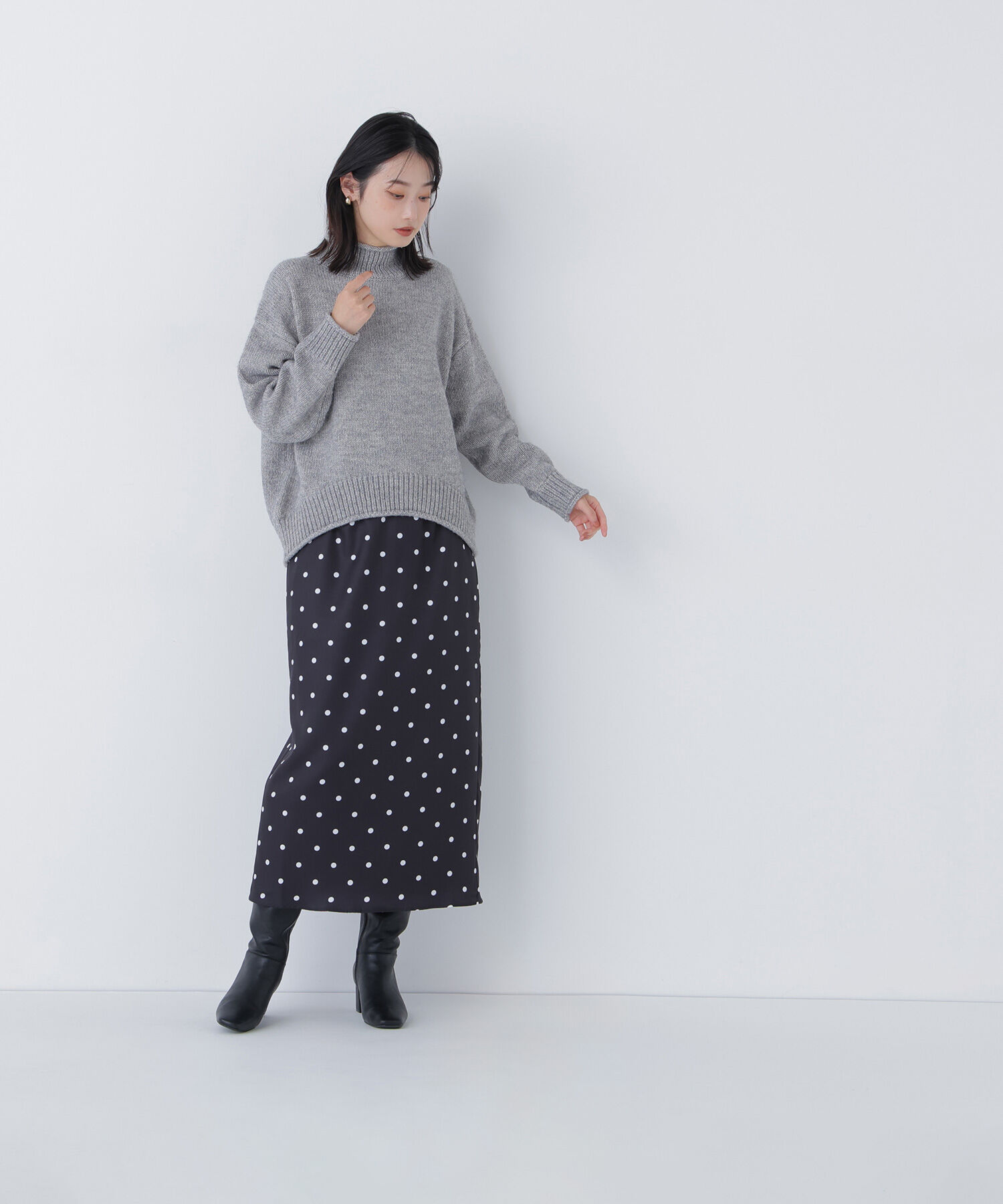  「ドットサテンタイトスカート」|スカート|