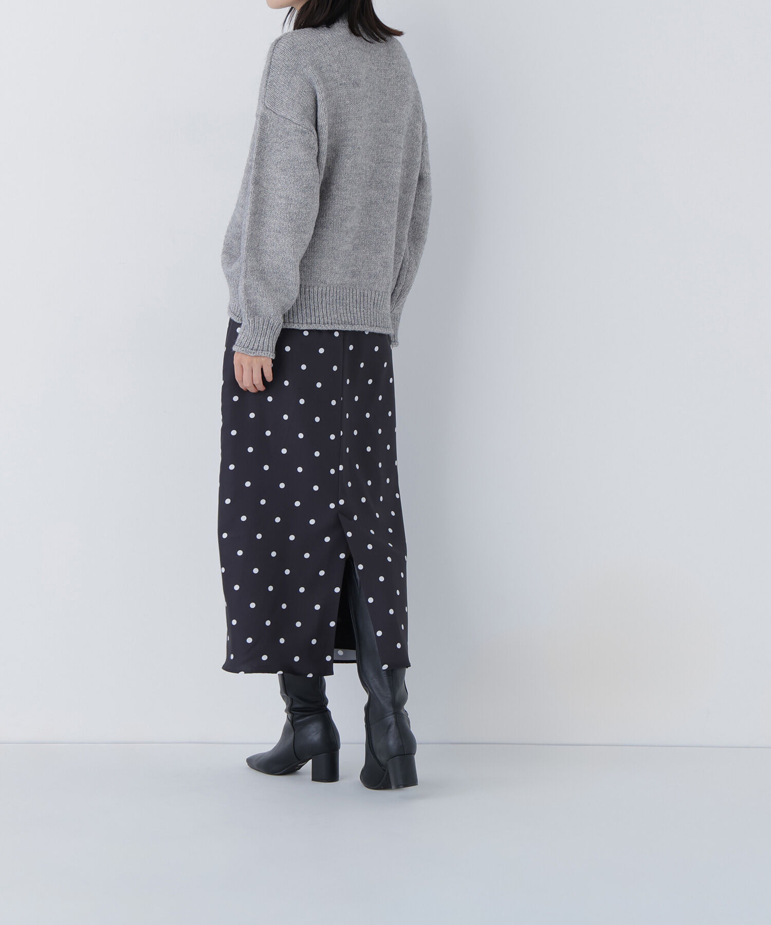  「ドットサテンタイトスカート」|スカート|