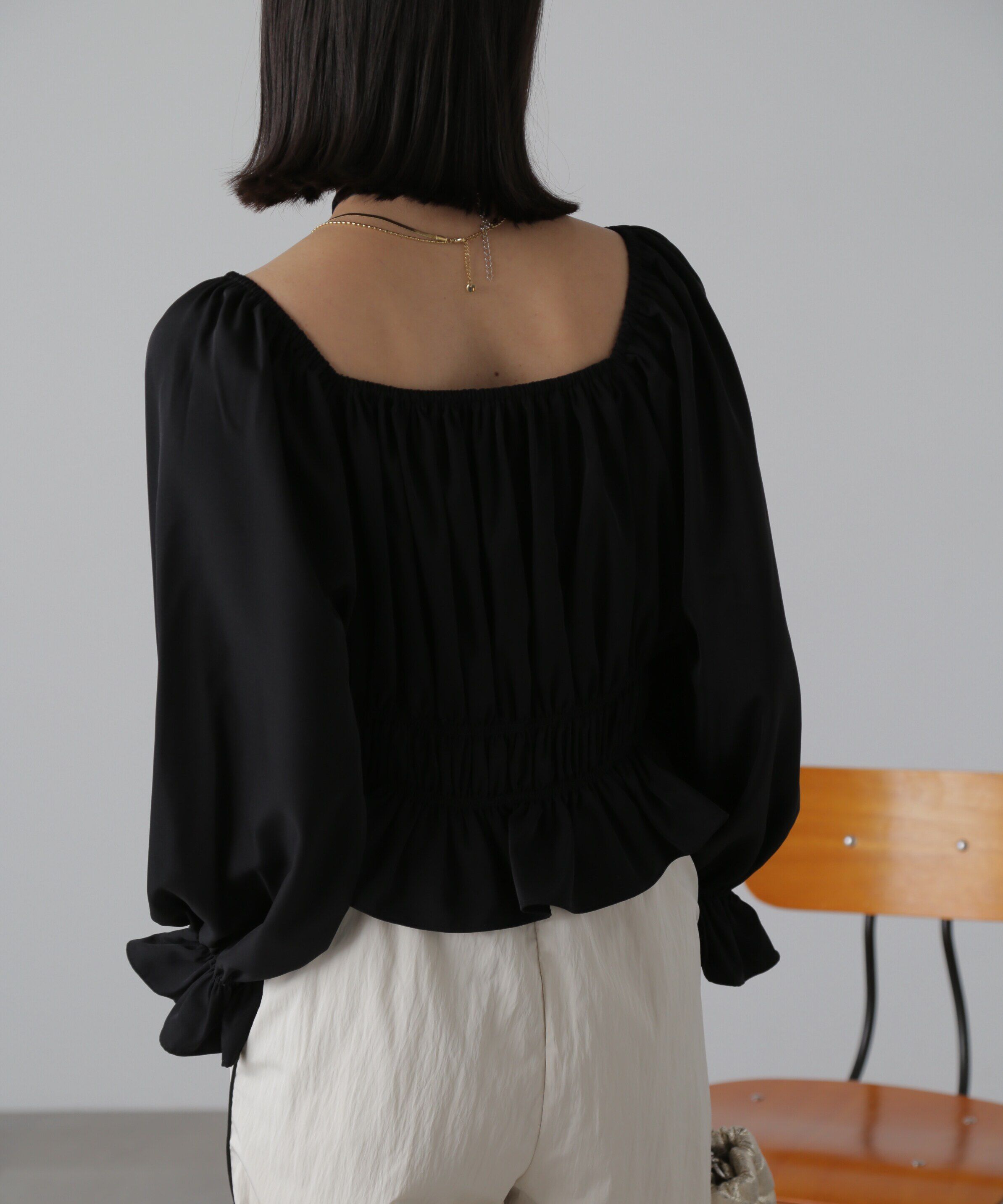  「スクエアネックシャーリングブラウス」|シャツ・ブラウス|