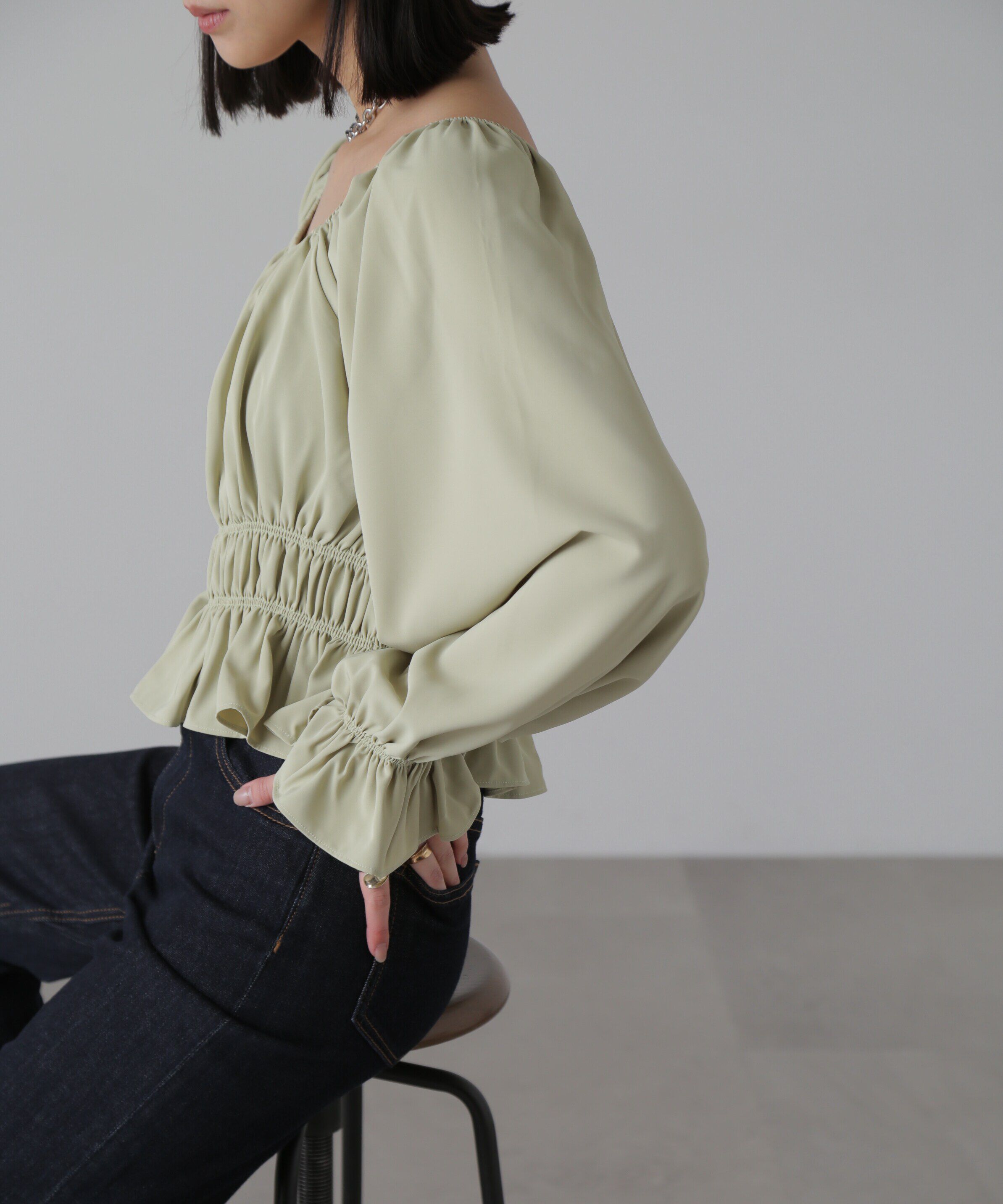  「スクエアネックシャーリングブラウス」|シャツ・ブラウス|