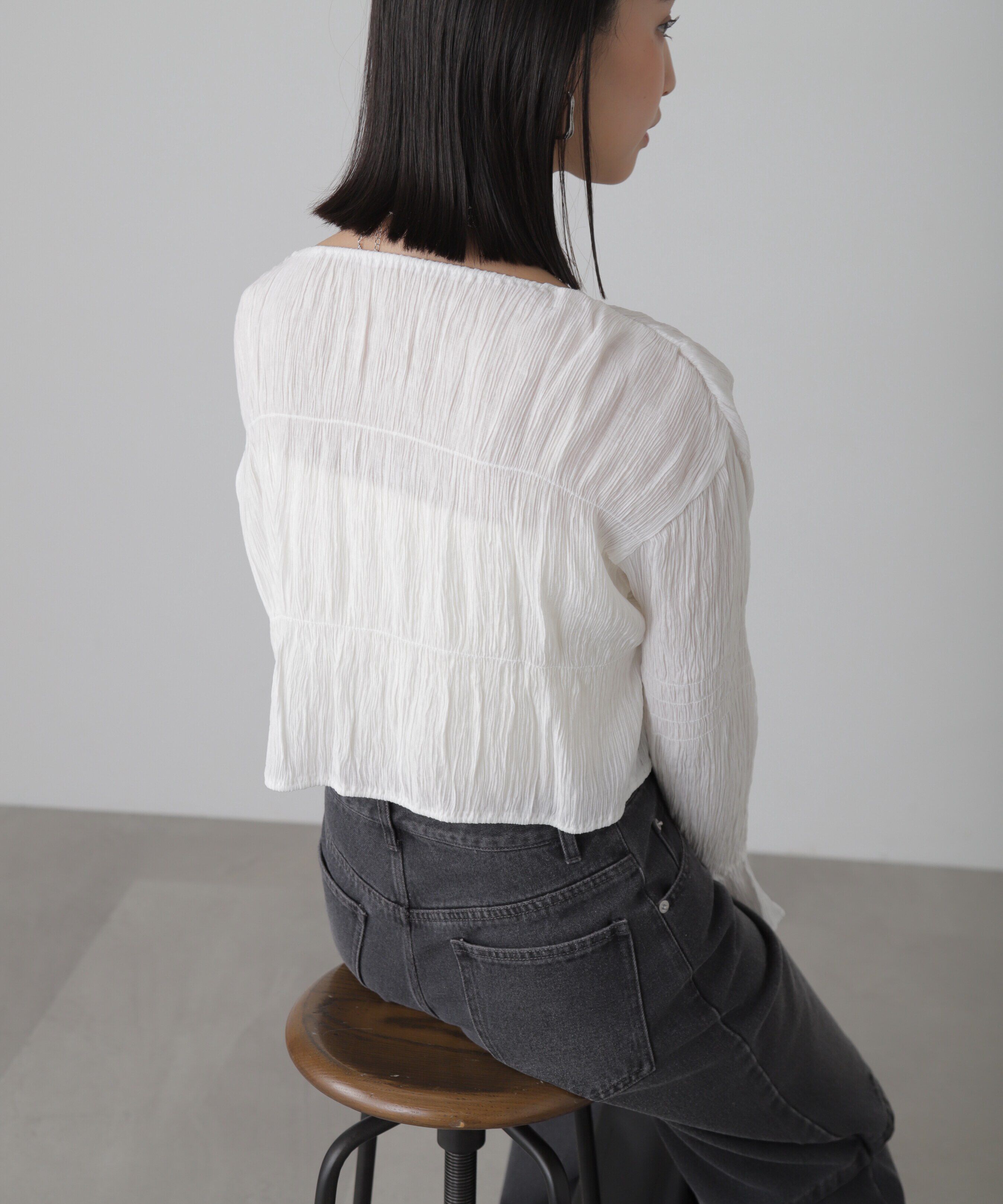  「シアーギャザー前開き短丈ブラウス」|シャツ・ブラウス|