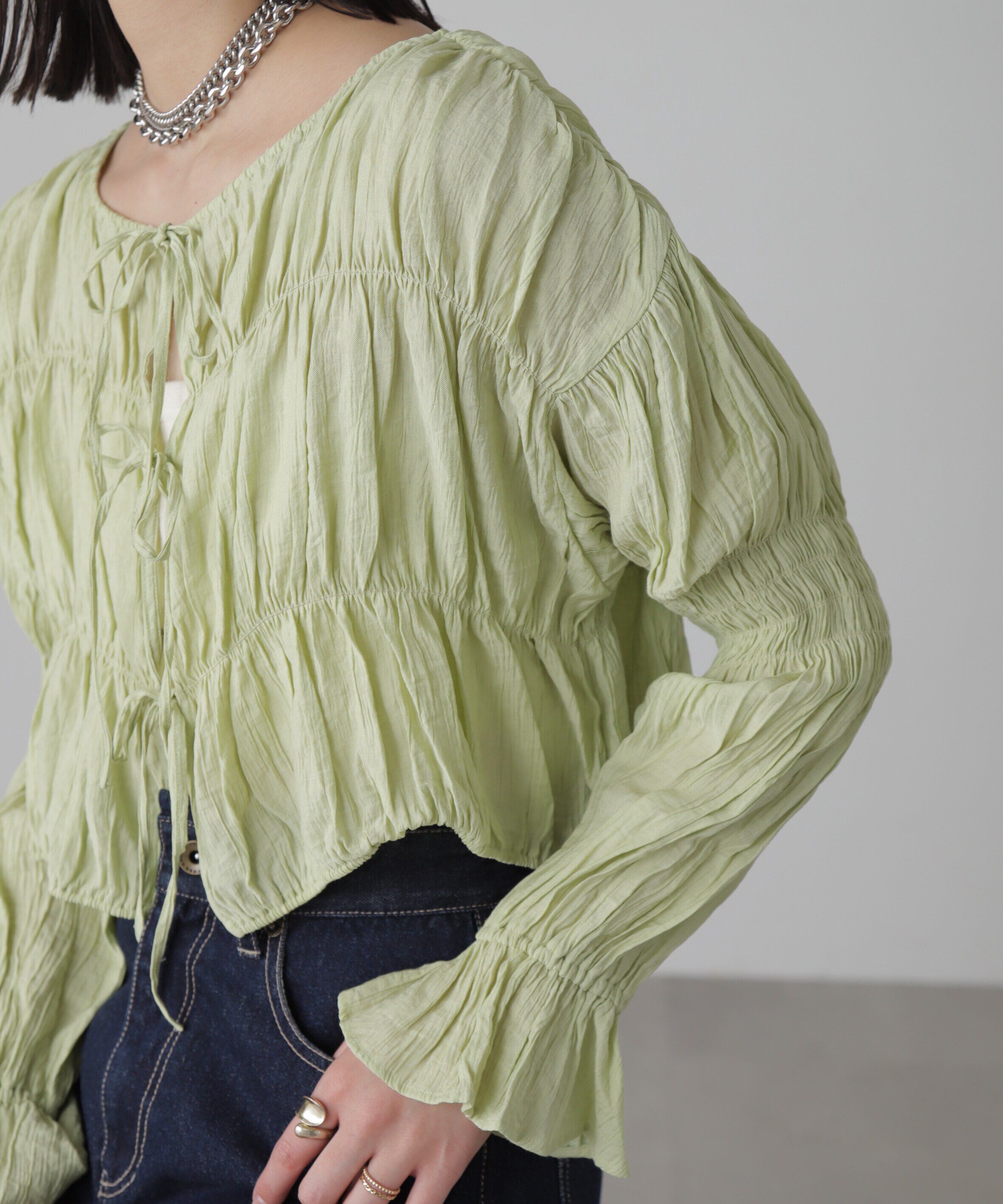  「シアーギャザー前開き短丈ブラウス」|シャツ・ブラウス|