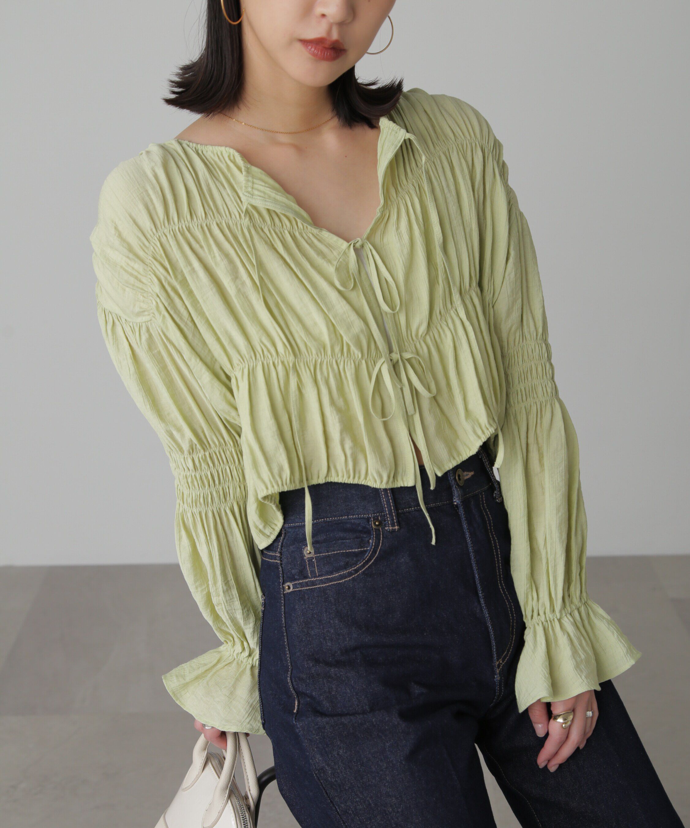  「シアーギャザー前開き短丈ブラウス」|シャツ・ブラウス|