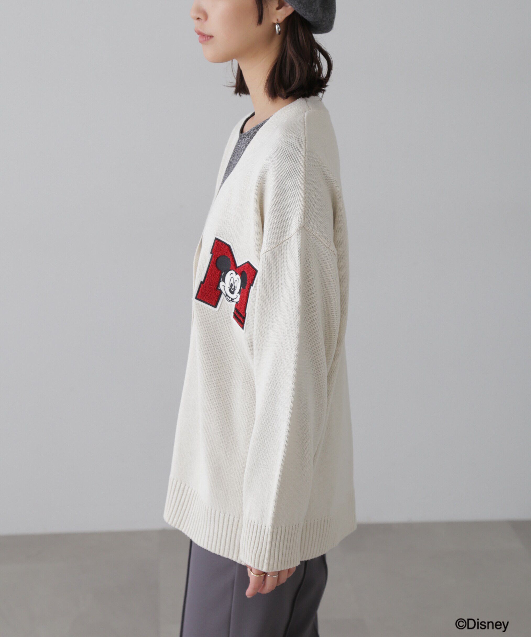  「〈ディズニーコレクション〉サガラワッペンニットカーディガン」|ニット・セーター|