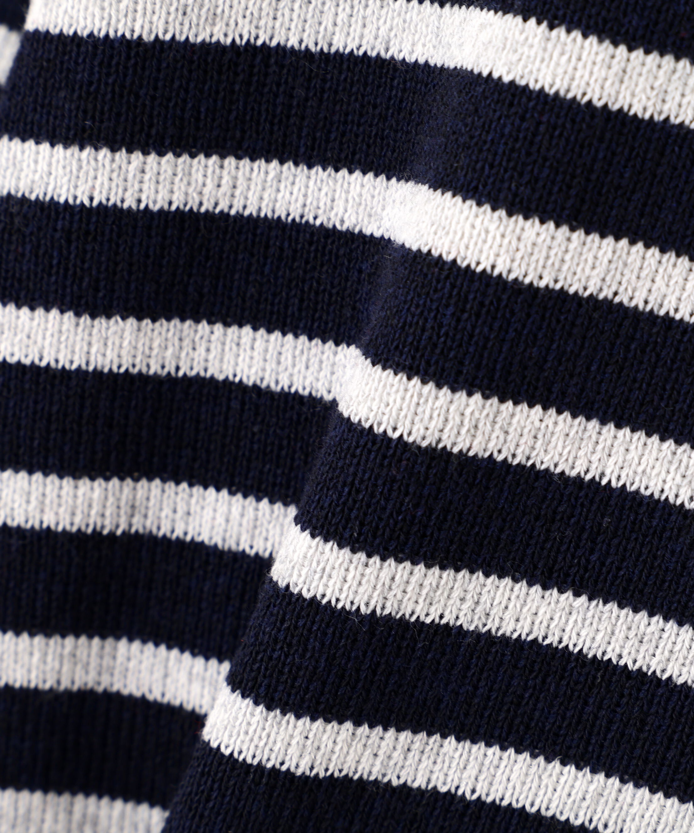  「リングドットボタンクルーネックニットカーディガン」|ニット・セーター|