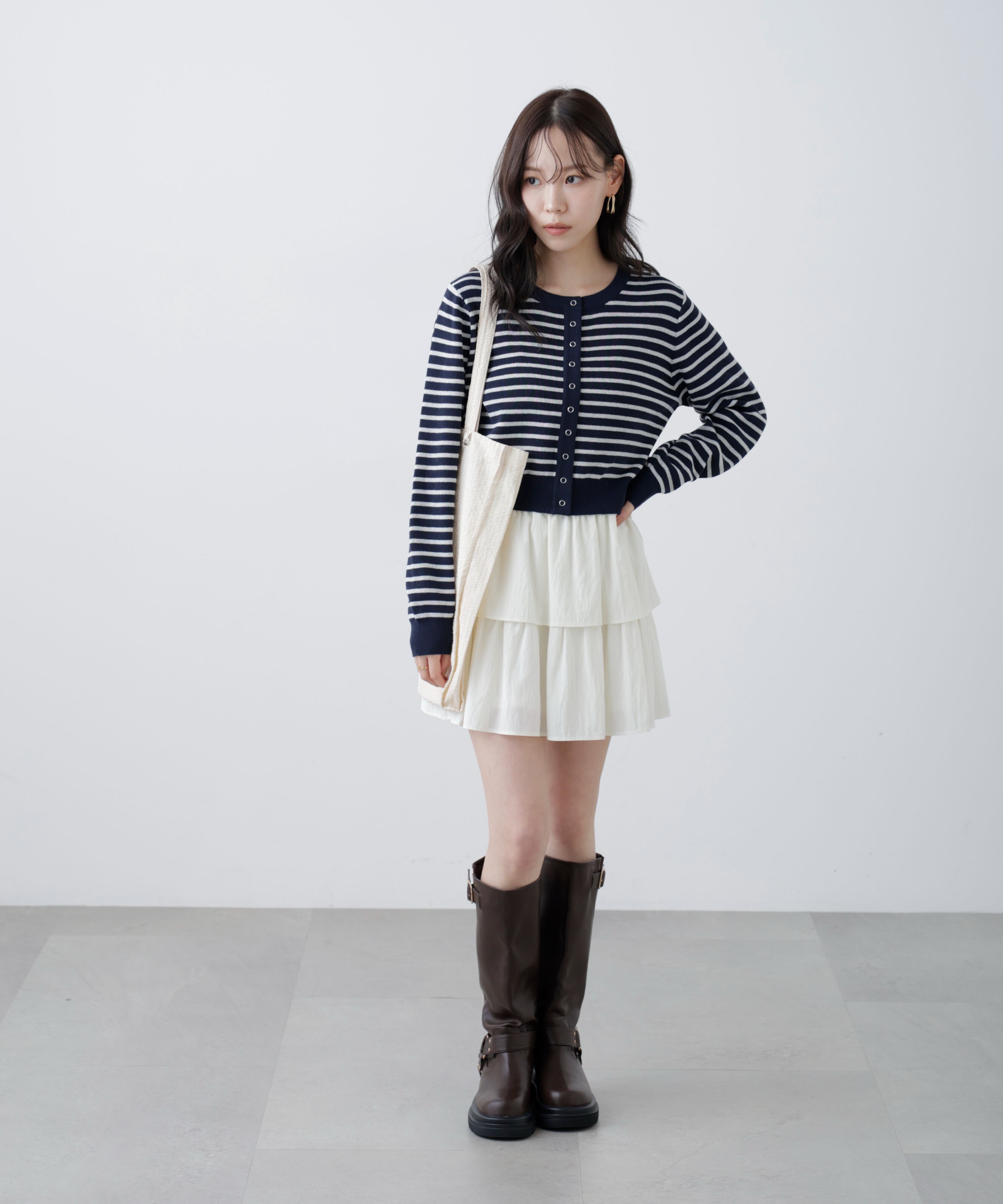  「リングドットボタンクルーネックニットカーディガン」|ニット・セーター|