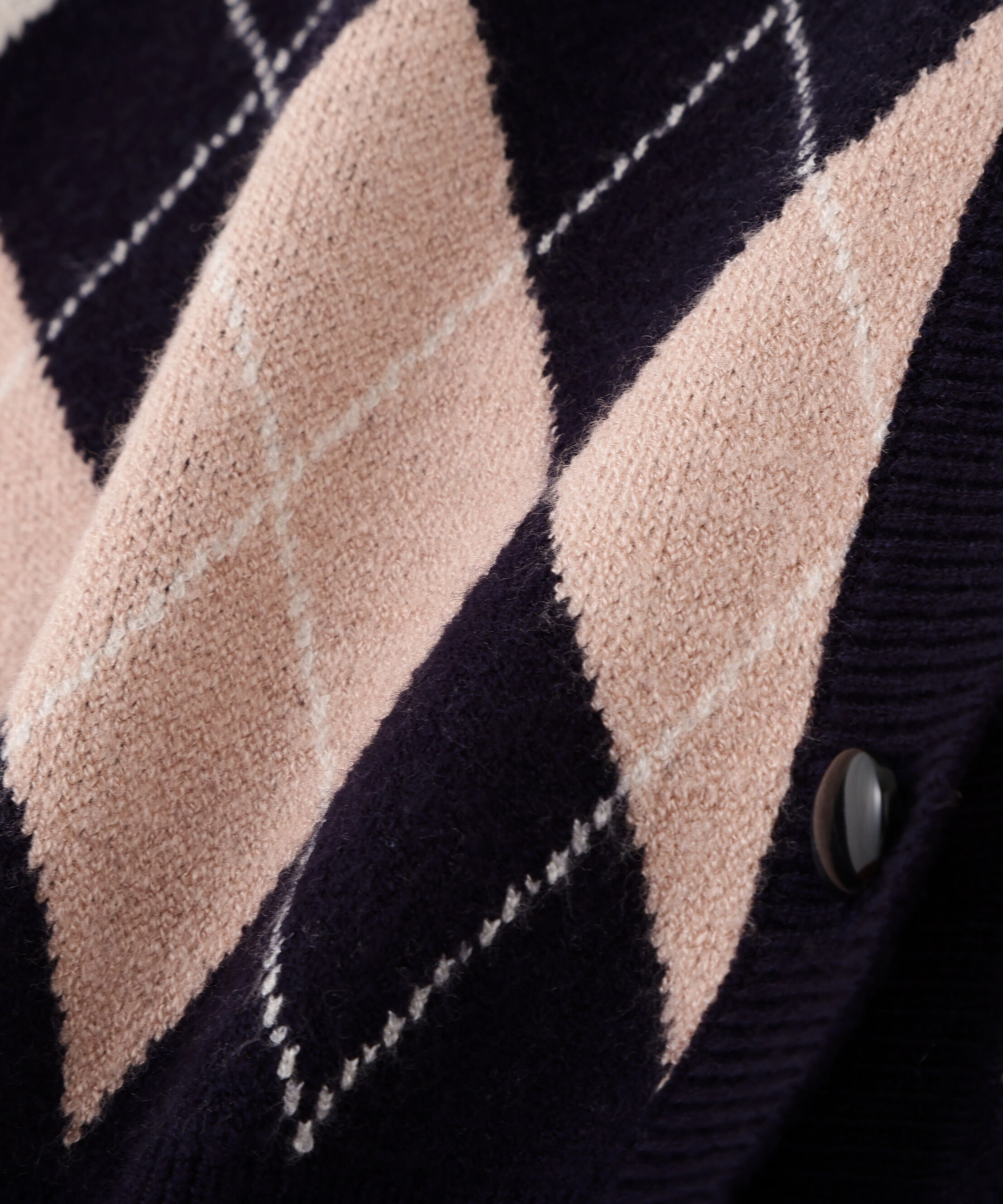  「＜ＢＥＡＲシリーズ＞アーガイルカーディガン」|ニット・セーター|