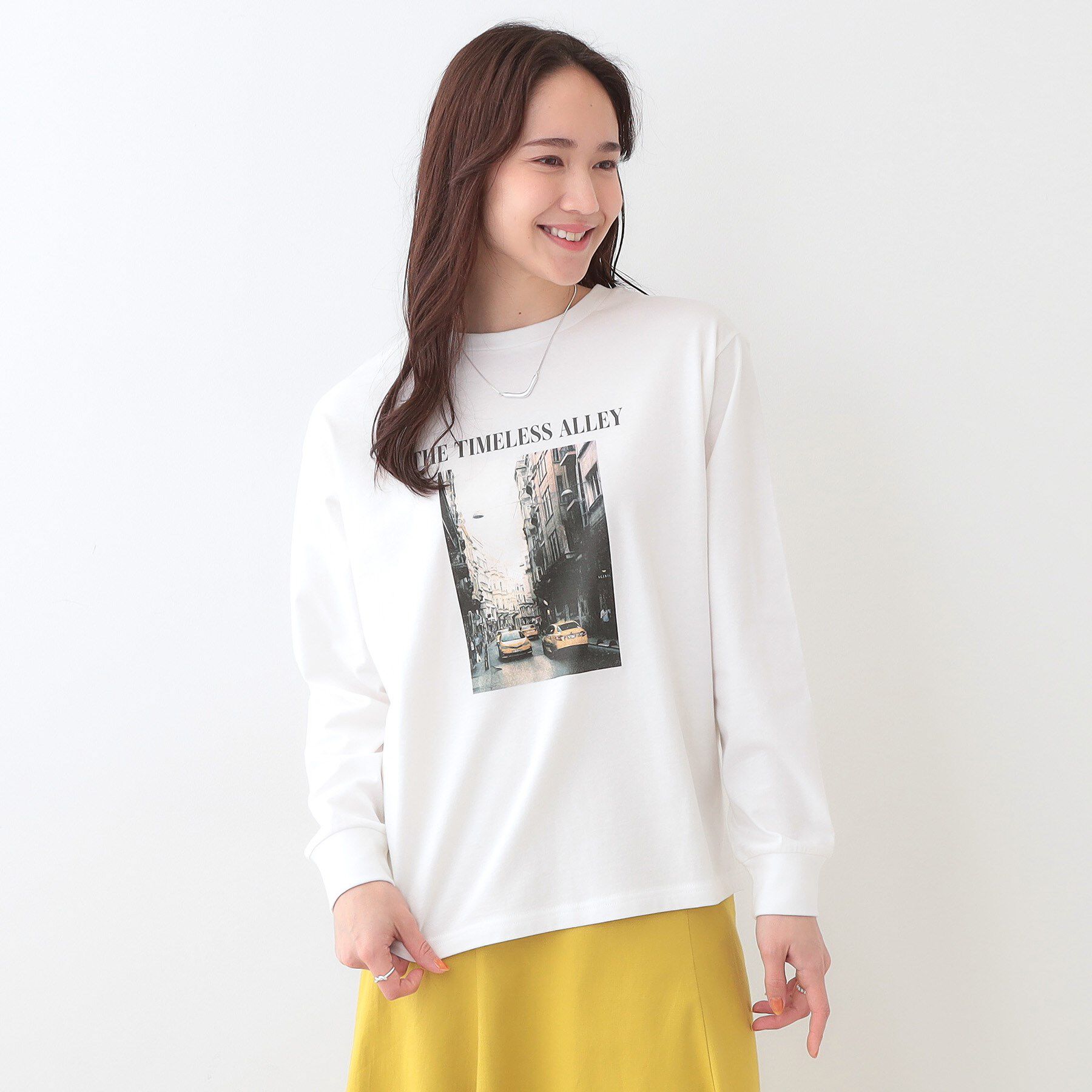 SHOO･LA･RUE「【洗える/S-LL】一枚でもレイヤードでも グラフィック長袖Tシャツ」|Tシャツ・カットソー|
