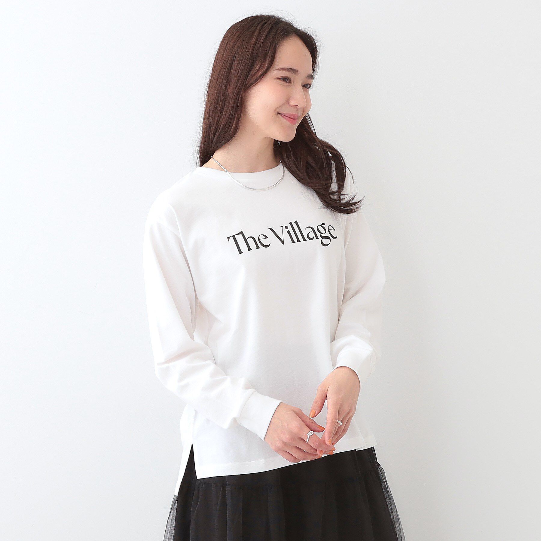 SHOO･LA･RUE「【洗える/S-LL】一枚でもレイヤードでも グラフィック長袖Tシャツ」|Tシャツ・カットソー|