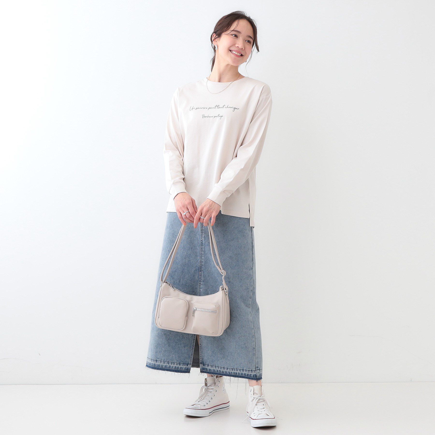 SHOO･LA･RUE「【洗える/S-LL】一枚でもレイヤードでも グラフィック長袖Tシャツ」|Tシャツ・カットソー|