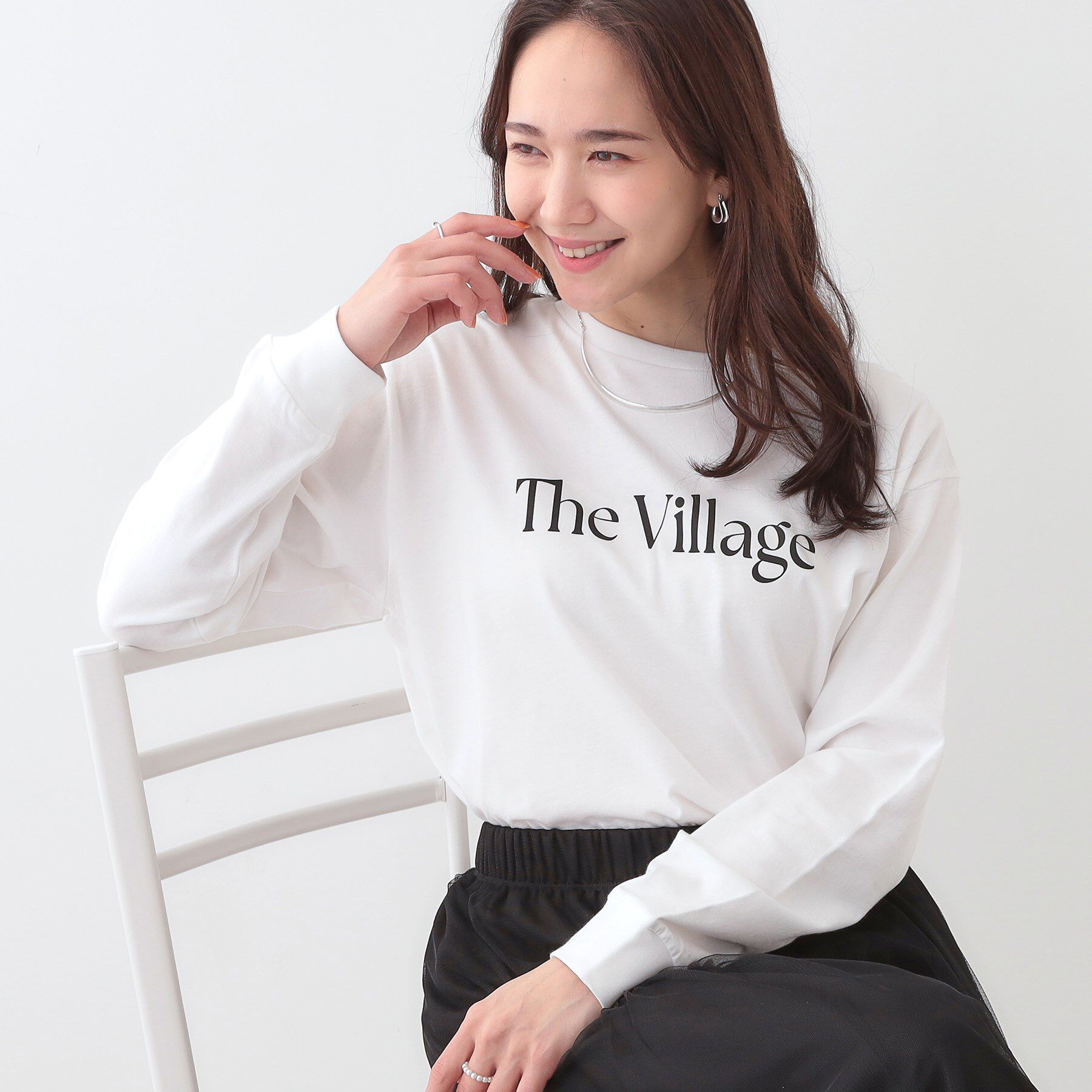 SHOO･LA･RUE「【洗える/S-LL】一枚でもレイヤードでも グラフィック長袖Tシャツ」|Tシャツ・カットソー|ホワイト(201)