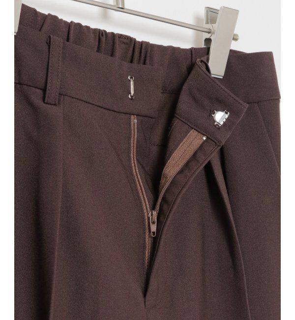 IKKA LOUNGE「裾タブ使いテーパードパンツ」|その他|