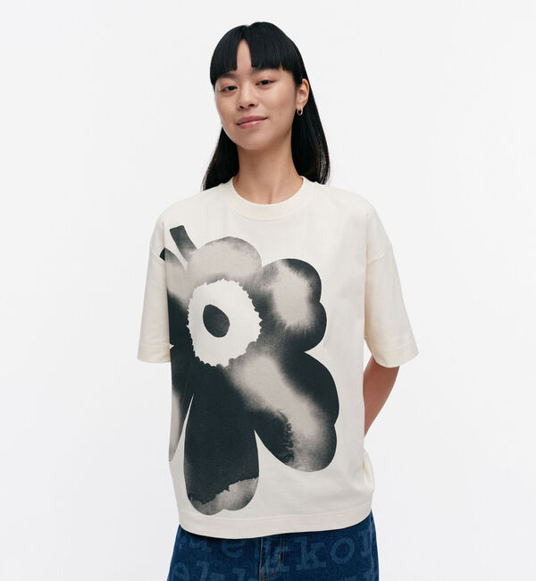 Marimekko「Veisto Unikko Placement Tシャツ」|シャツ・ブラウス|