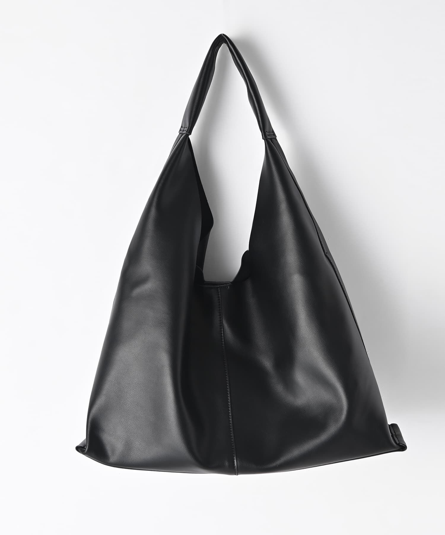 STYLE DELI「【DELI by】トライアングルフォルム・リアルレザートートバッグ」|トートバッグ|ブラック