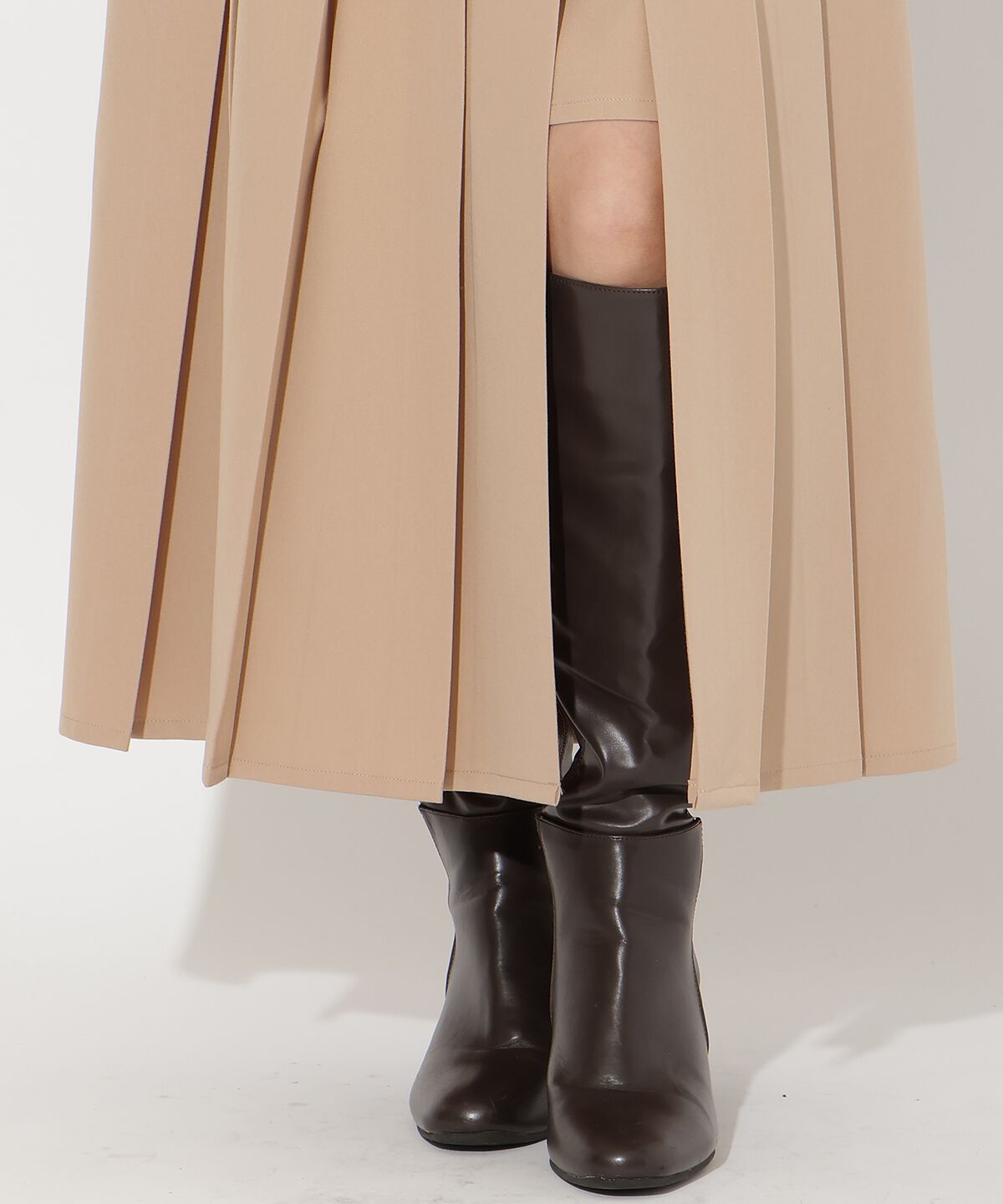 アンドクチュール「アシメプリーツスカート」|フレア|