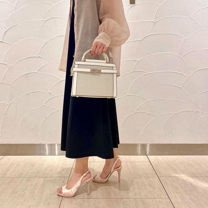 ダイアナ「バッグ　IZ5221」|ハンドバッグ|