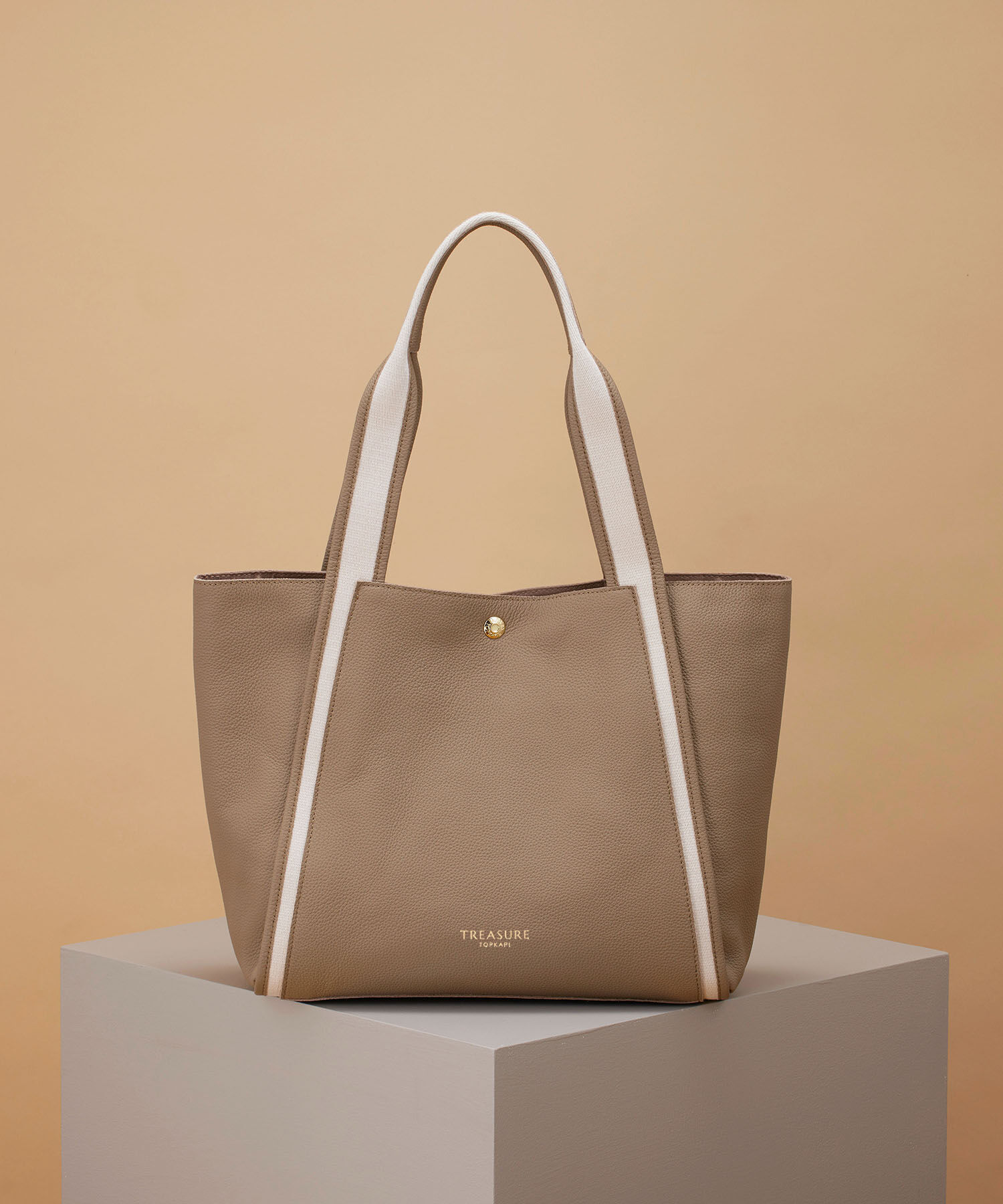 TOPKAPI TREASURE「【TREASURE TOPKAPI】ソフトシュリンク テープハンドル A4 トート バッグ」|トートバッグ|グレージュ