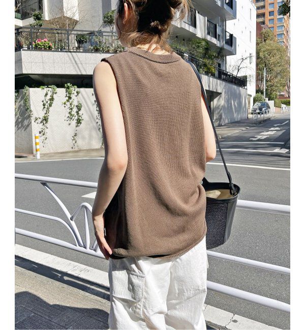 Spick and Span「コットンリネンミドルゲージノースリプルオーバー」|ニット・セーター|