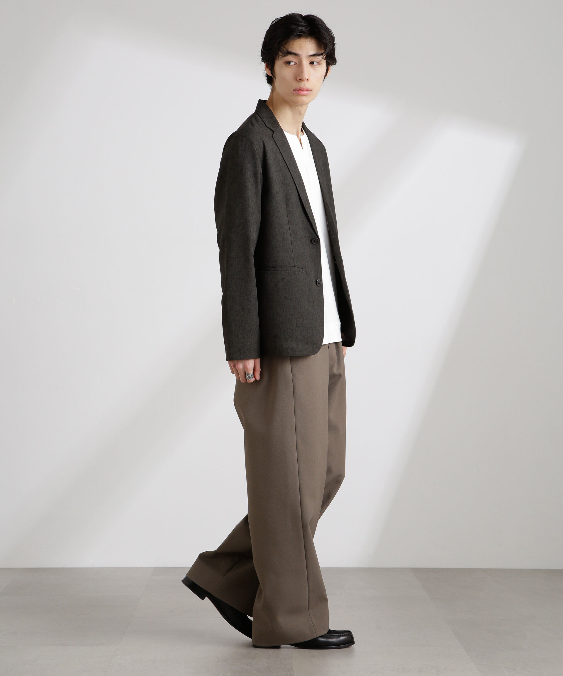 nano･universe「テックリネンライトジャケット」|テーラードジャケット|