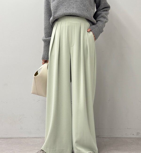  「【ウォッシャブル】【シーズンレスで使える】タックワイドスラックス」|チノ|