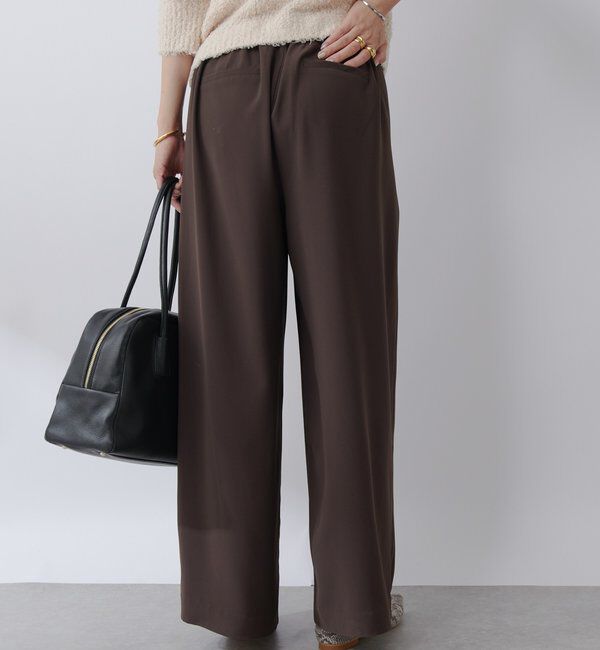  「【ウォッシャブル】【シーズンレスで使える】タックワイドスラックス」|チノ|