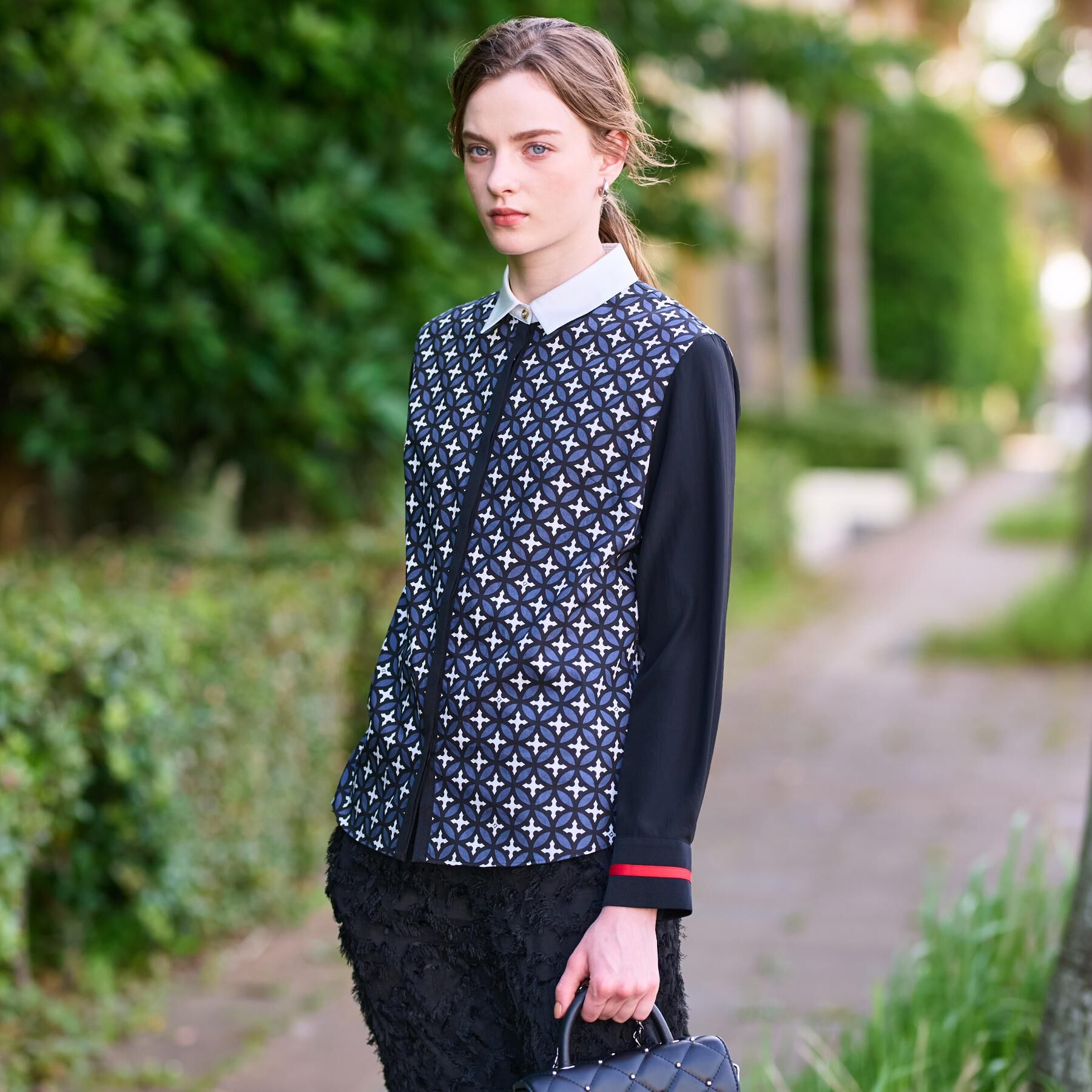 DRESSTERIOR「【美人百花/モデル美香着用】オーバーラップサークルコンビシャツ」|シャツ・ブラウス|