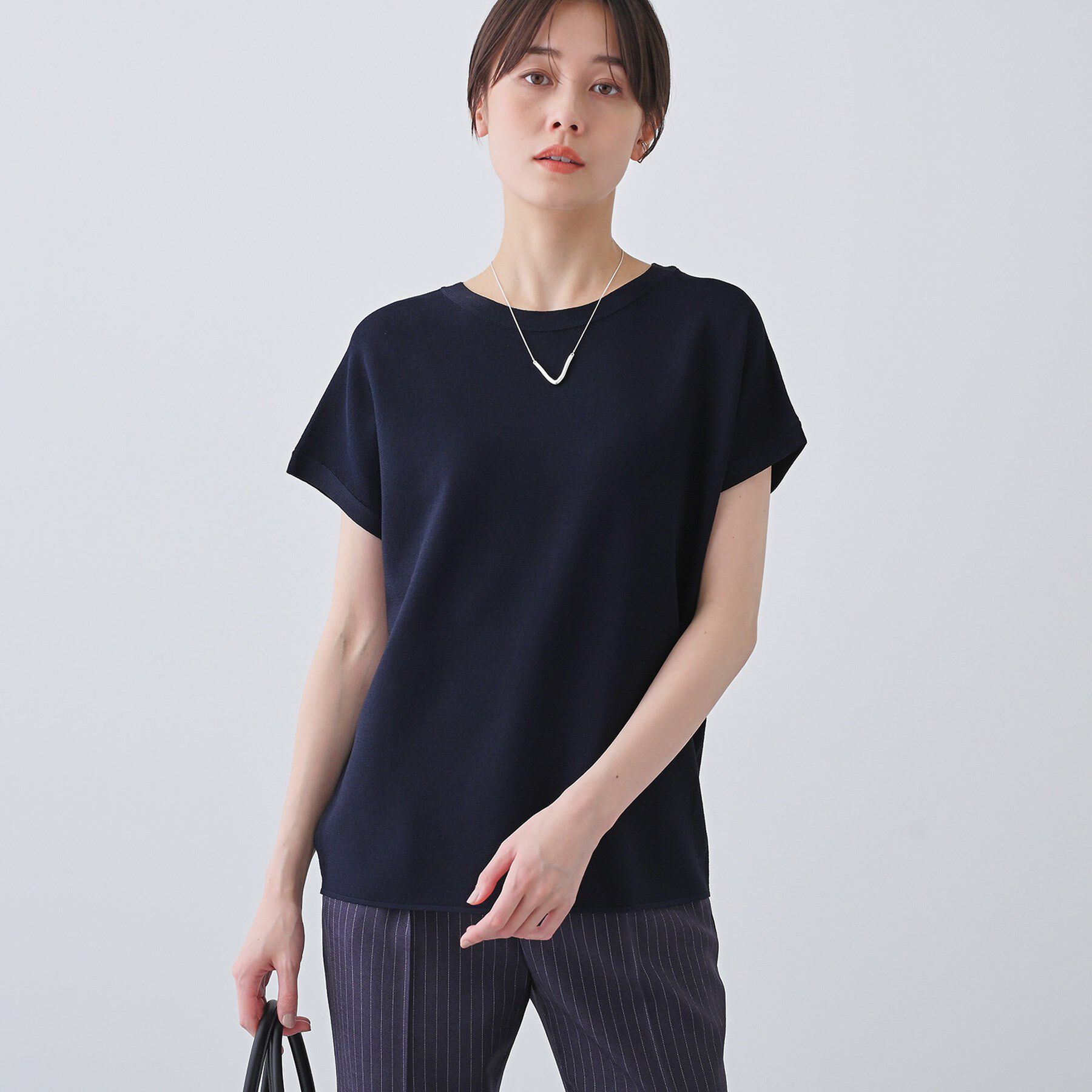 INDIVI「新色登場！【洗える／清涼感】レーヨンストレッチ フレンチスリーブニット」|ニット・セーター|ネイビー(094)