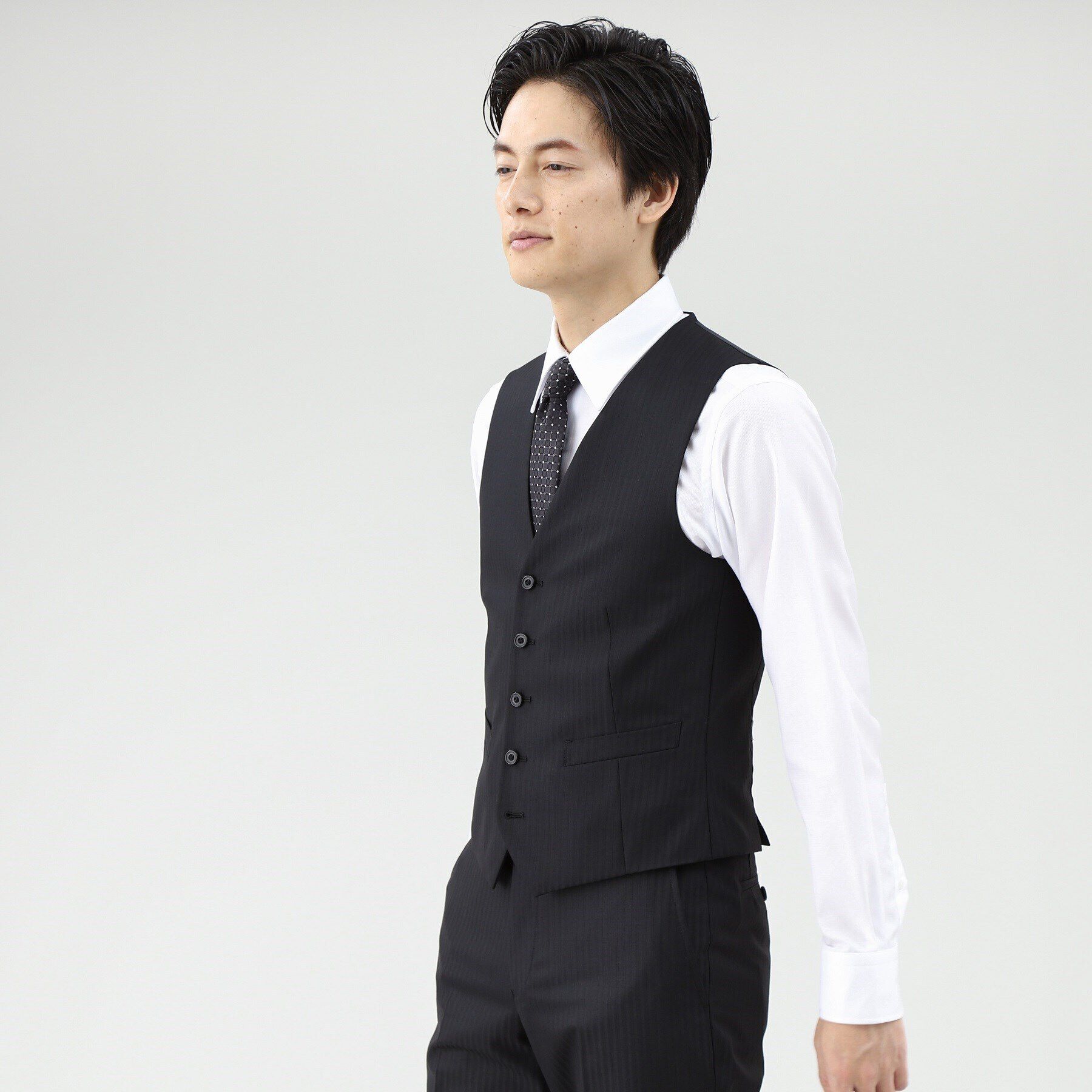 TAKEO KIKUCHI「【Sサイズ～】シャイニーヘリンボンストライプ ベスト」|スーツ|