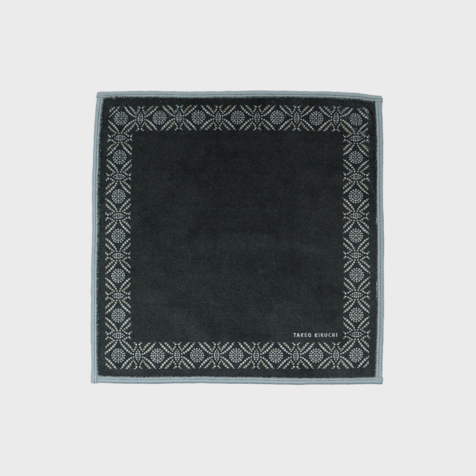 TAKEO KIKUCHI「パネル柄プリントフォンカチ」|ハンカチ|チャコールグレー(0