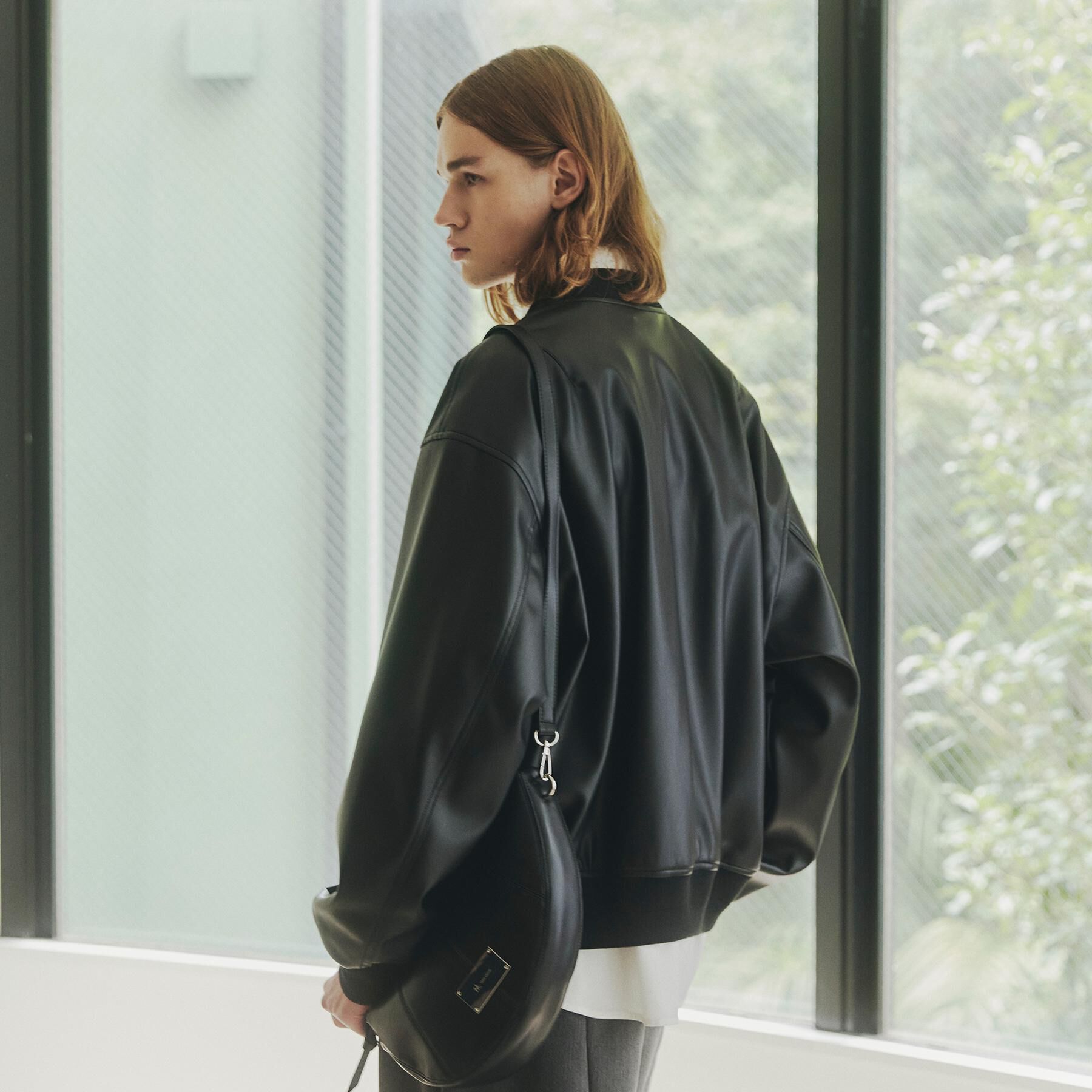 tk.TAKEO KIKUCHI「シンセティックレザー MA－1」|ブルゾン・スタジャン|