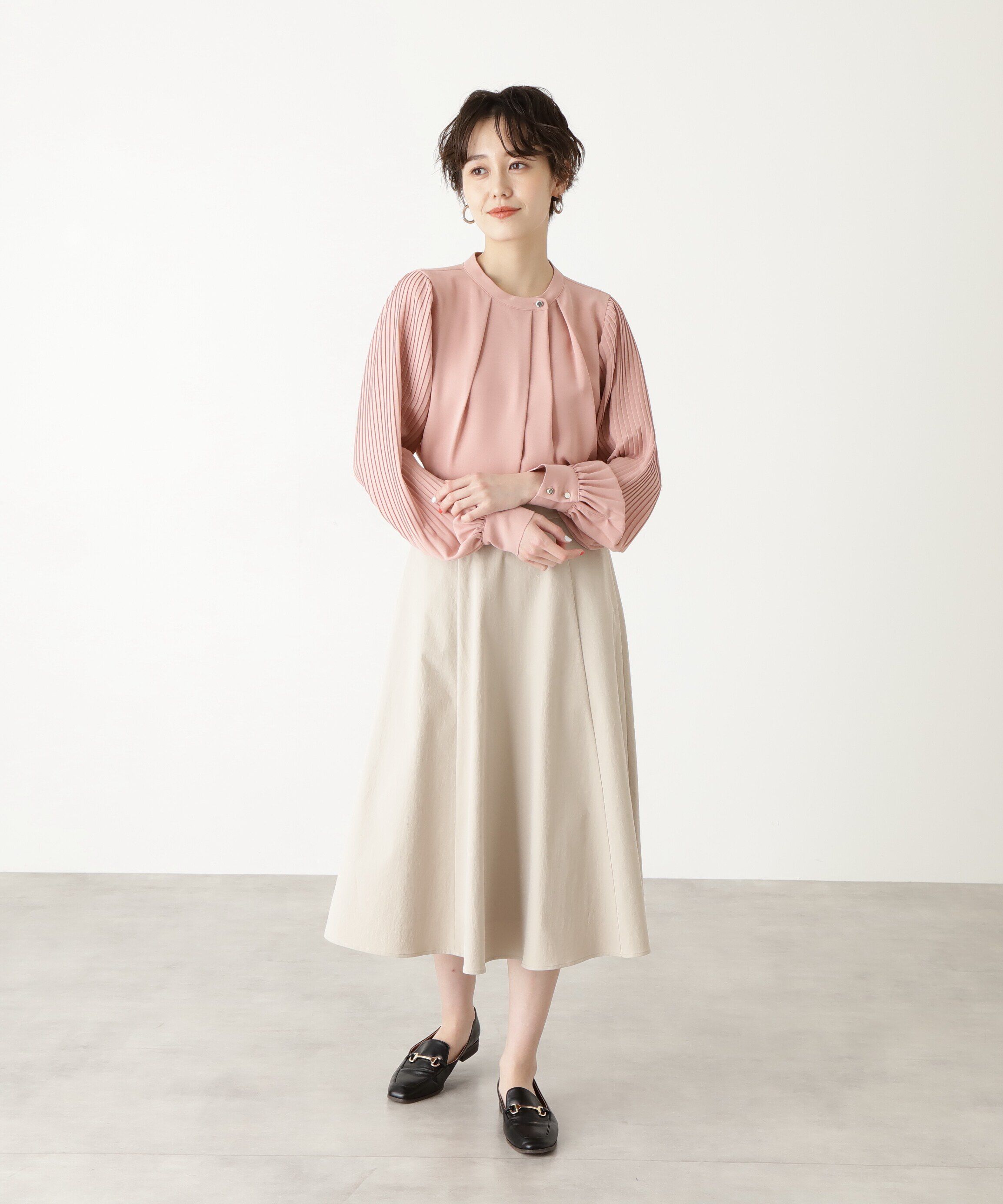  「≪WEB限定商品≫ゴールドボタンプリーツブラウス」|シャツ・ブラウス|