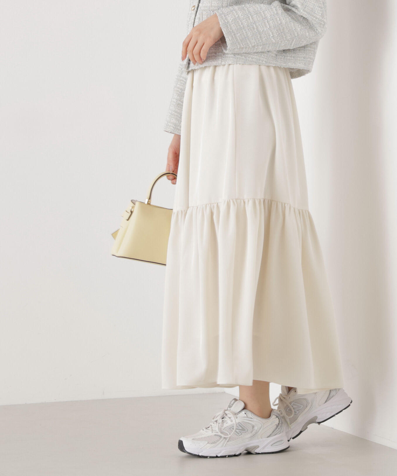 PROPORTION BODY DRESSING「ニュアンスサテンティアードスカート　26SS」|スカート|