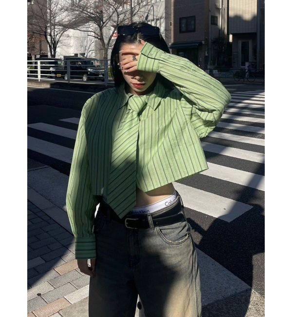 EVRIS「ネクタイデザインクロップドシャツ」|シャツ・ブラウス|