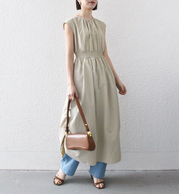 SHIPS any「SHIPS any:〈洗濯機可能〉ナイロン サイド ギャザー フレンチスリーブ ワンピース」|ワンピース|