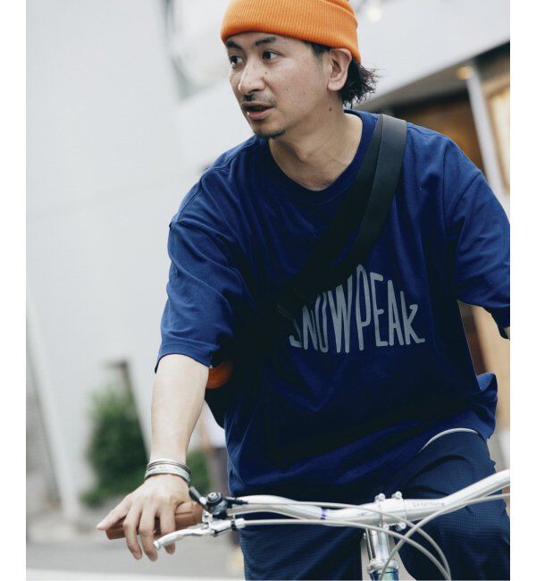 JOURNAL STANDARD relume「SNOWPEAK / スノーピーク 別注 &rdquo;トラペゾイド&rdquo; ロゴTシャツ」|Tシャツ・カットソー|