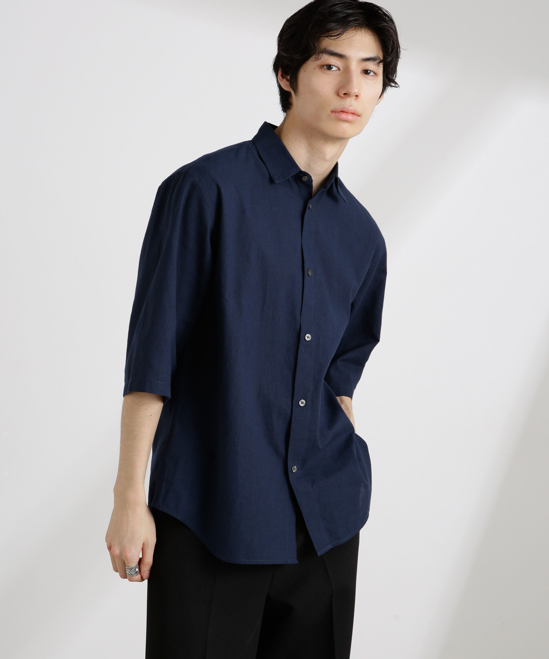 nano･universe「クールマックスリネンレギュラーカラー7分袖」|シャツ・ブラウス|ネイビー
