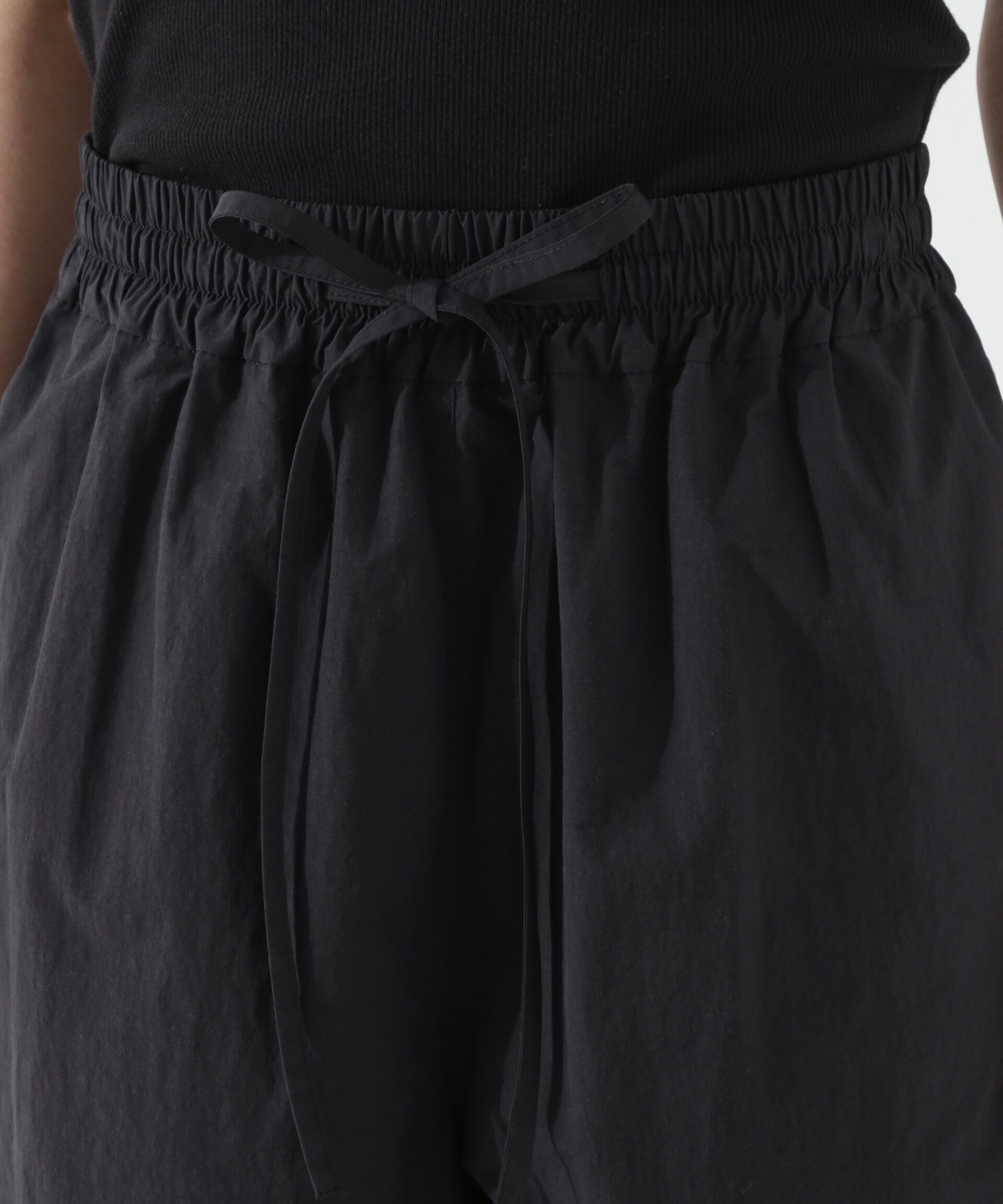 nano･universe「タスランワイドイージーパンツ」|チノ|